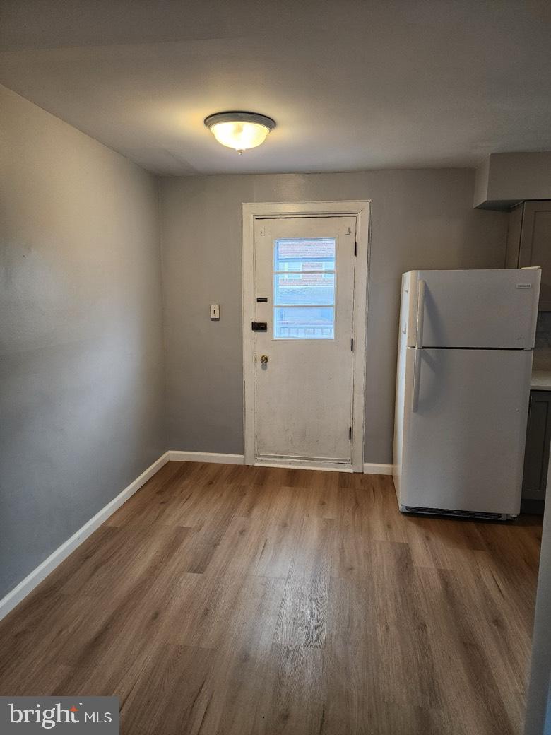 PARKWOOD - Residential Lease