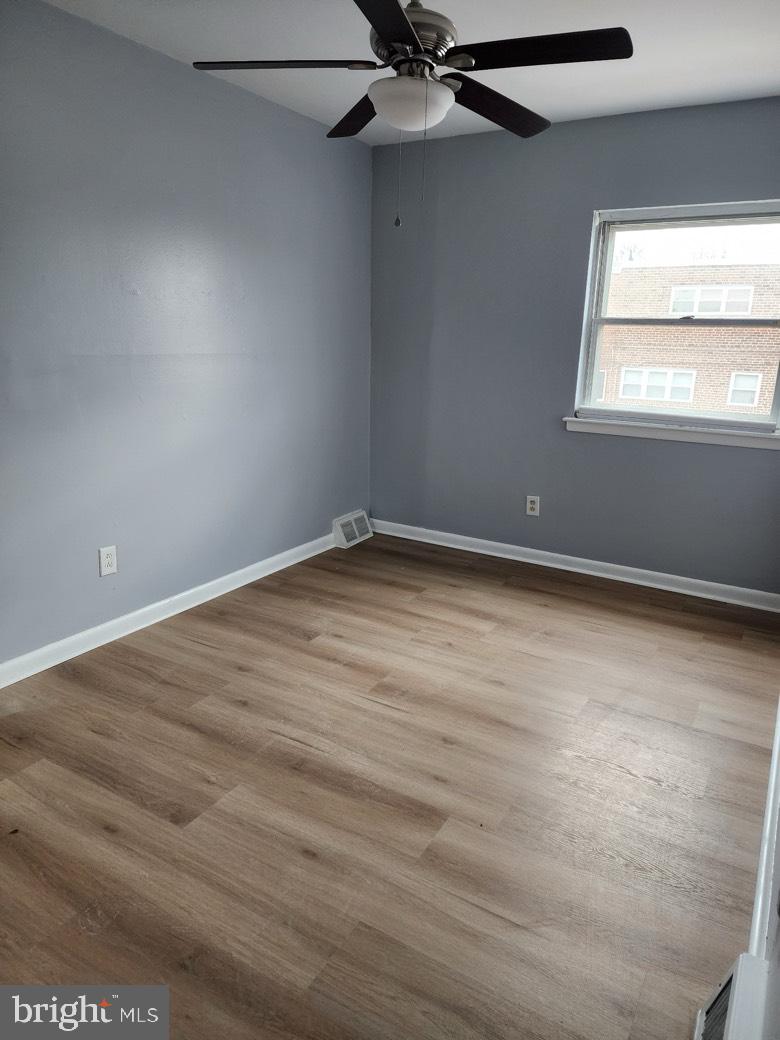 PARKWOOD - Residential Lease