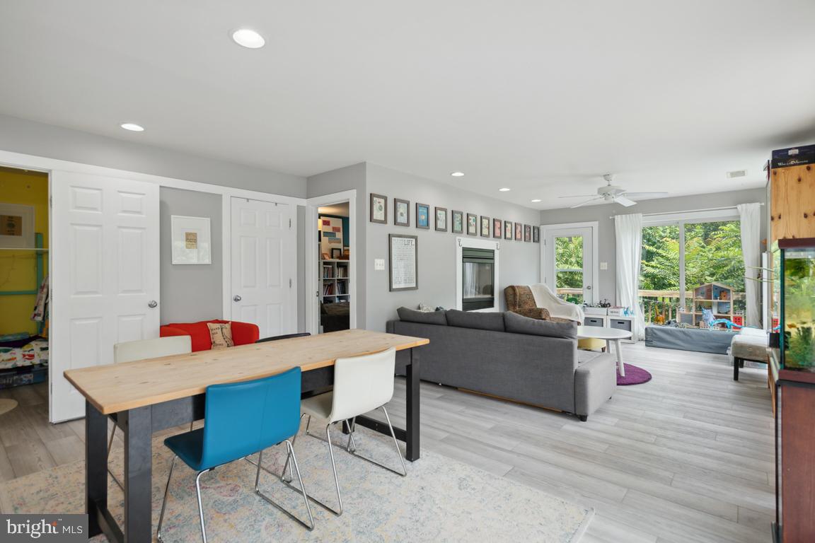 MOUNT PLEASANT EST - Residential