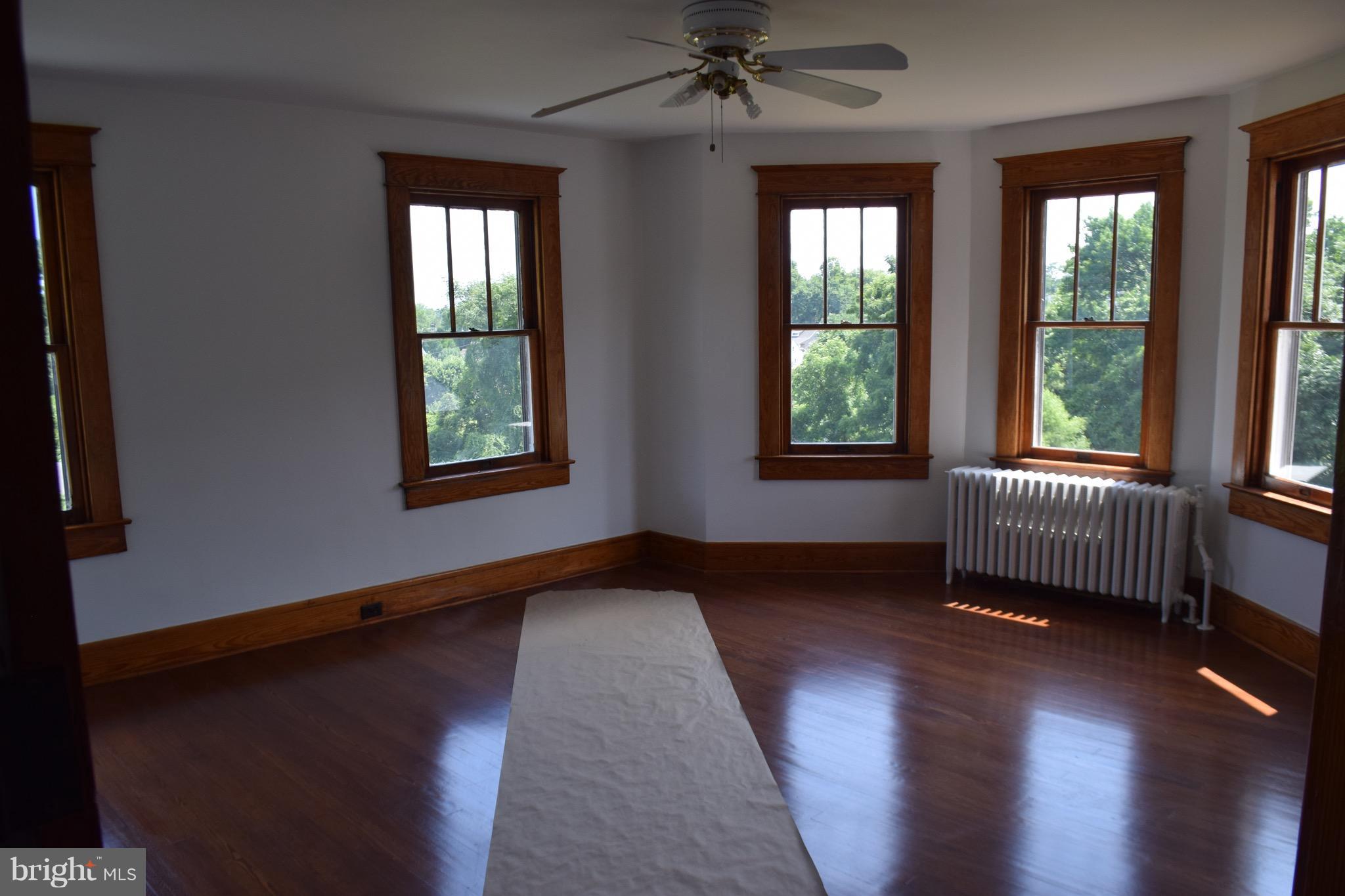 ROSEDALE - Residential Lease