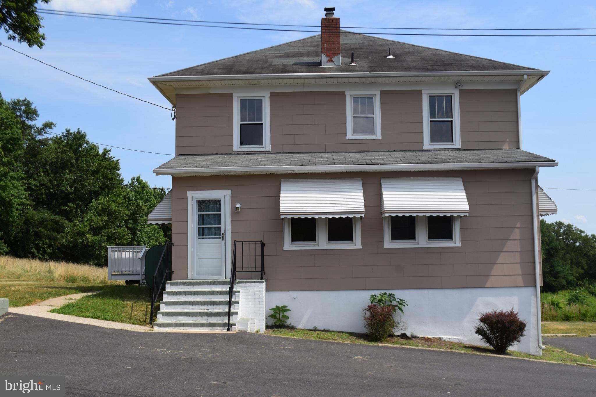 ROSEDALE - Residential Lease