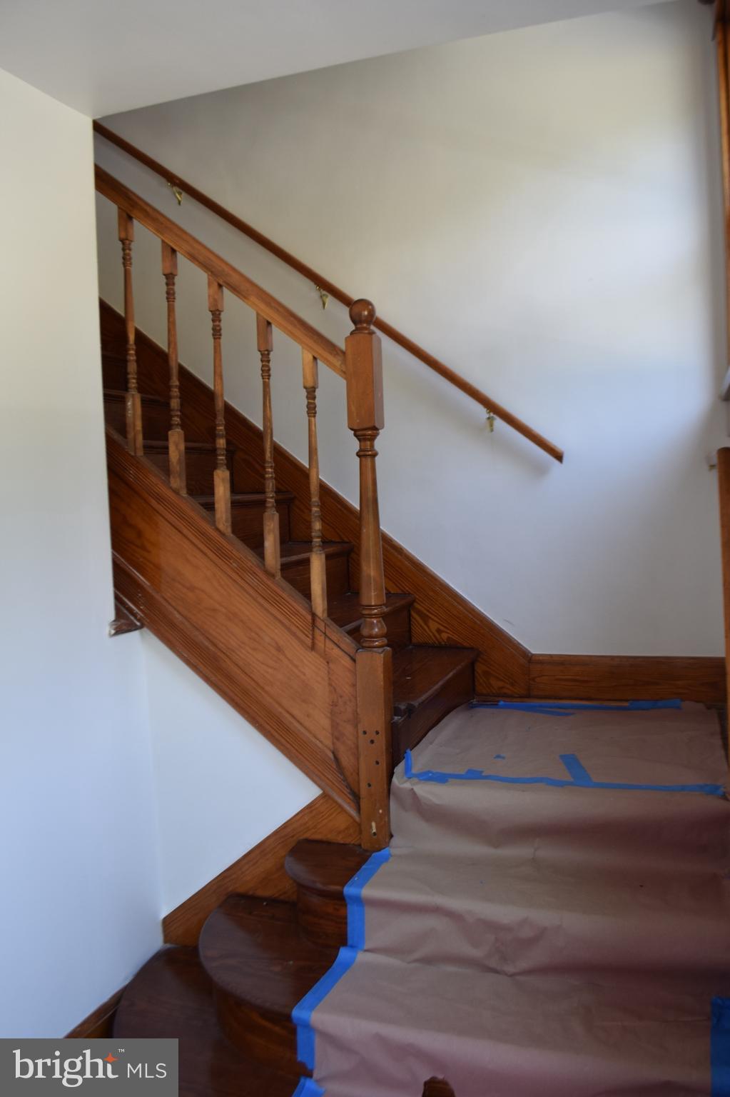 ROSEDALE - Residential Lease