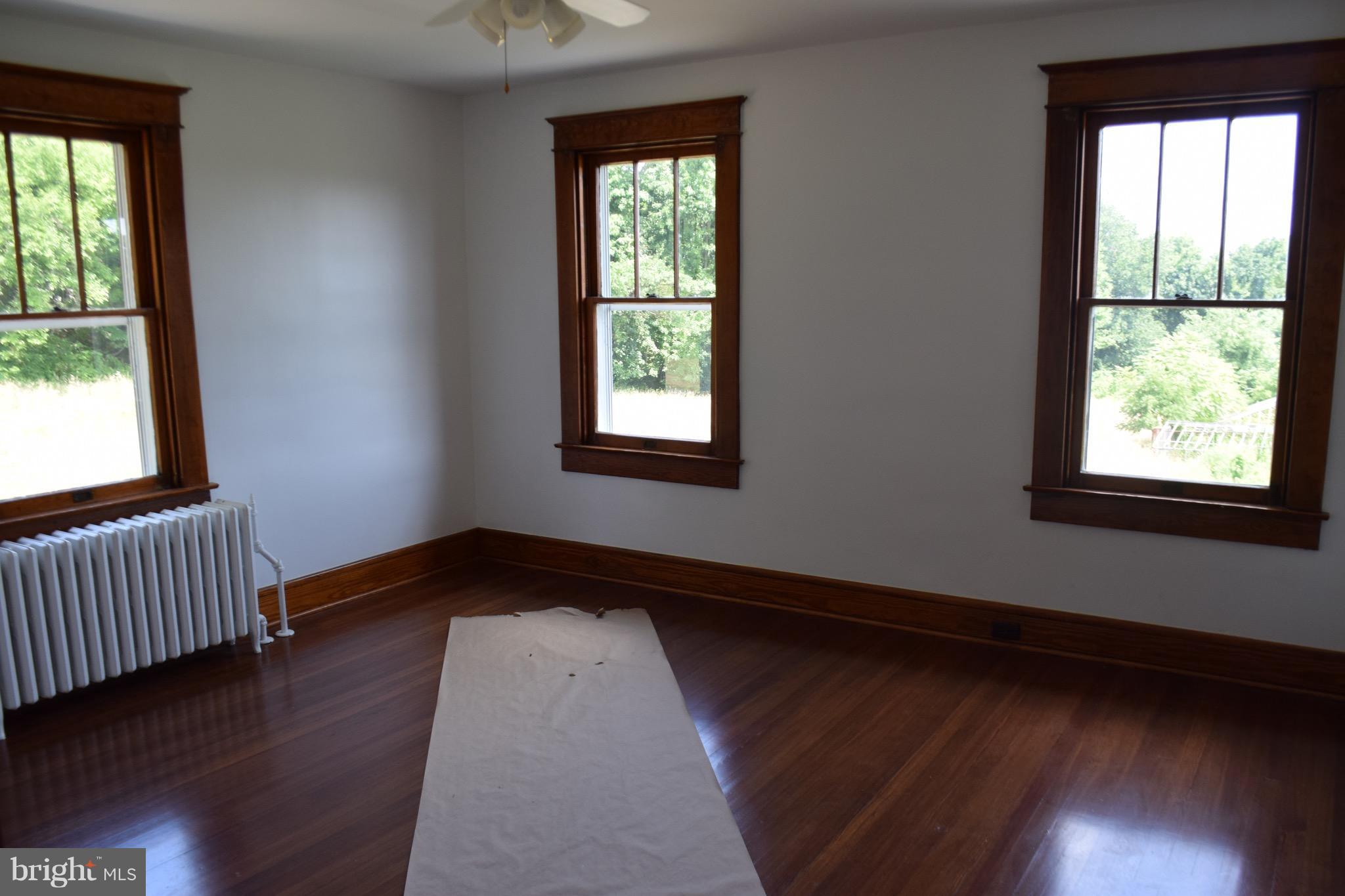 ROSEDALE - Residential Lease