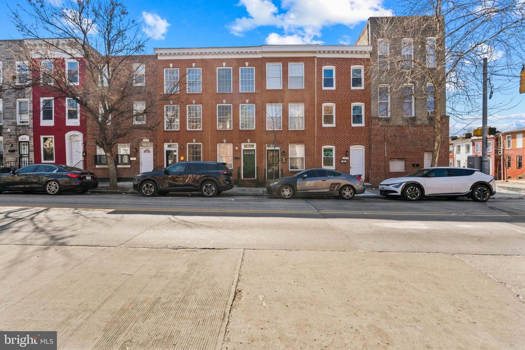 Photo of 1241 W Lombard Street, BALTIMORE, MD 21223 (MLS # MDBA2198128)