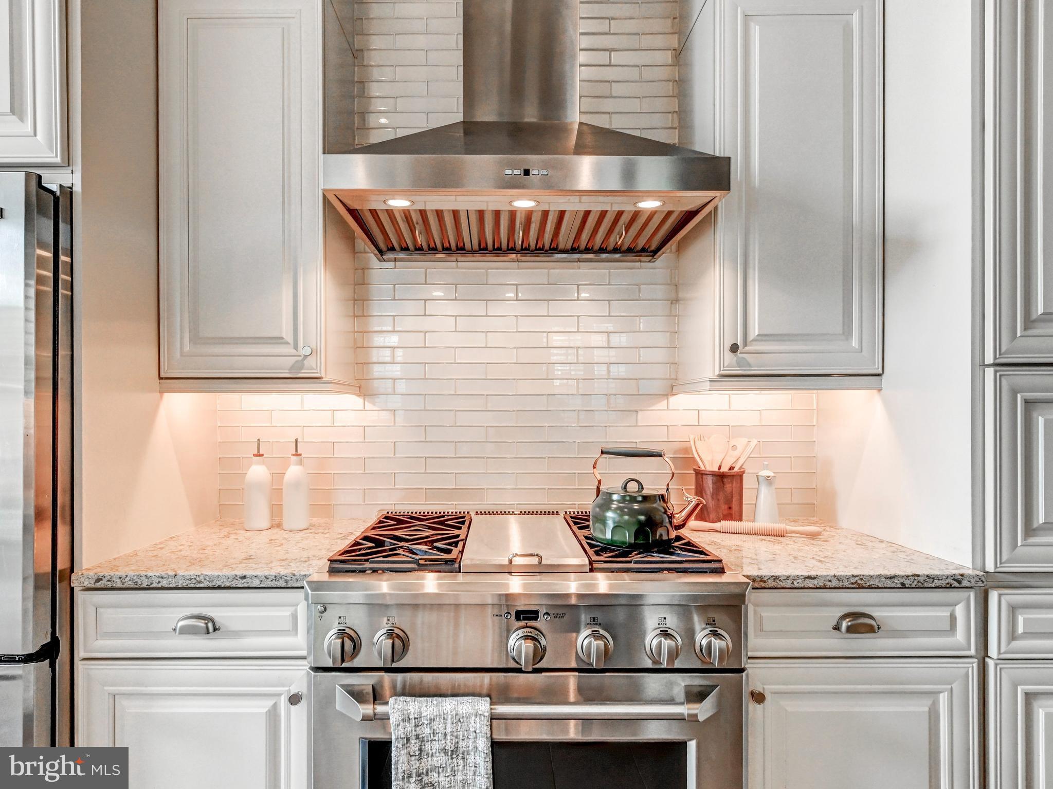 BUTCHERS HILL - Residential
