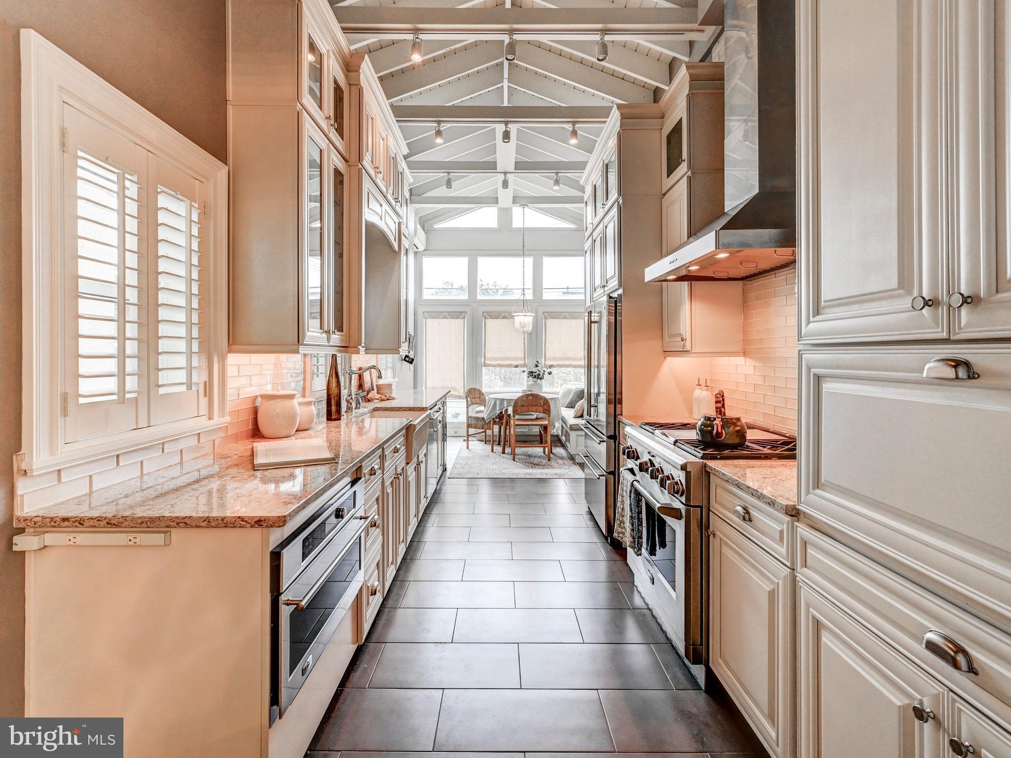 BUTCHERS HILL - Residential