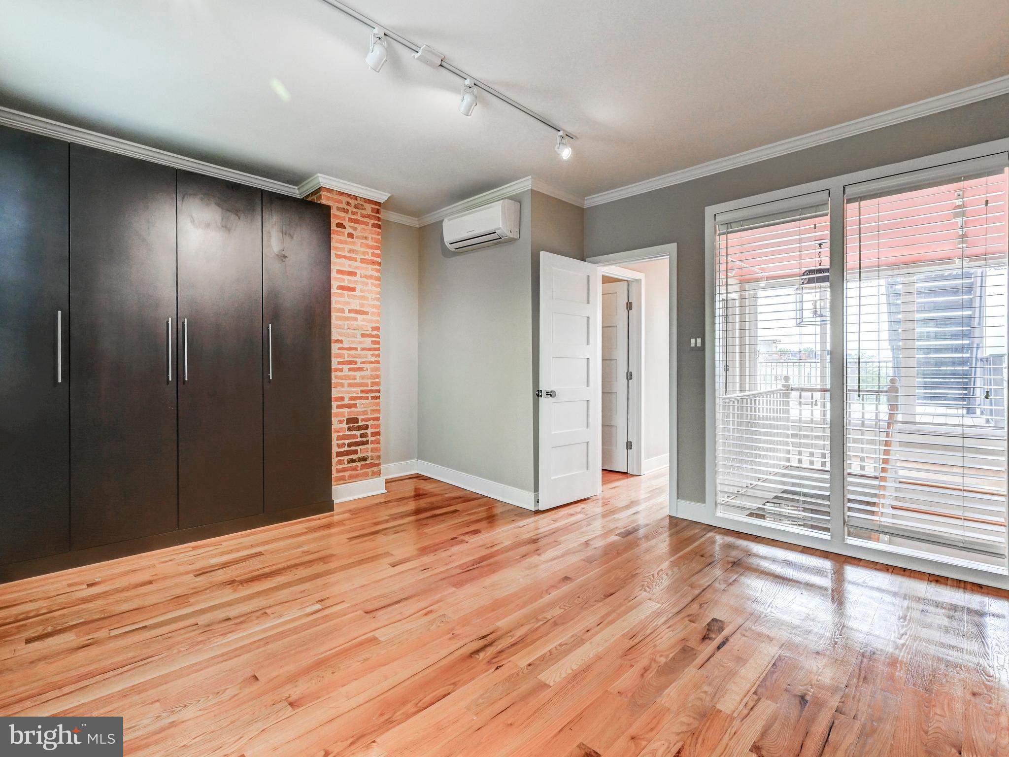 BUTCHERS HILL - Residential