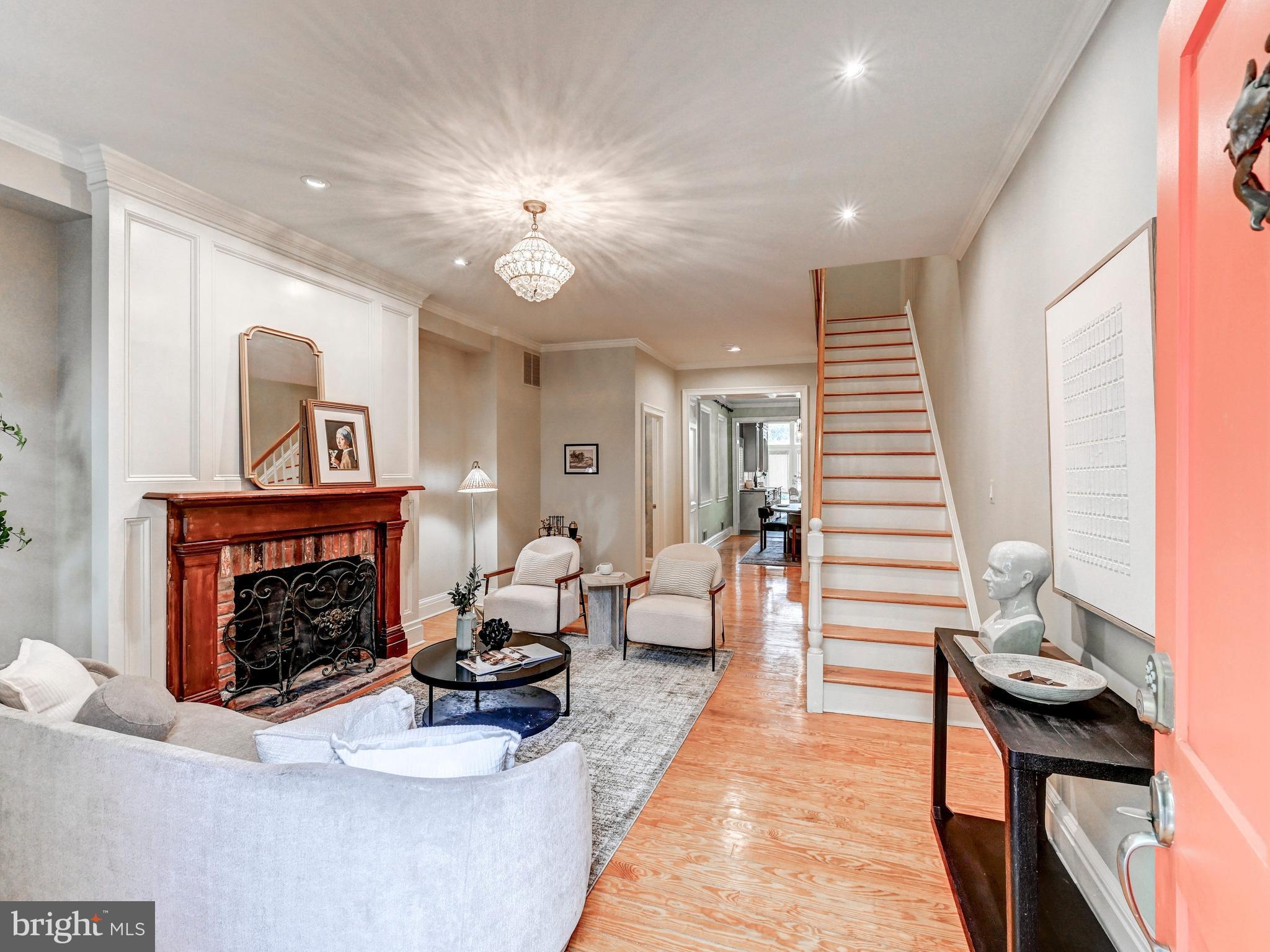 BUTCHERS HILL - Residential