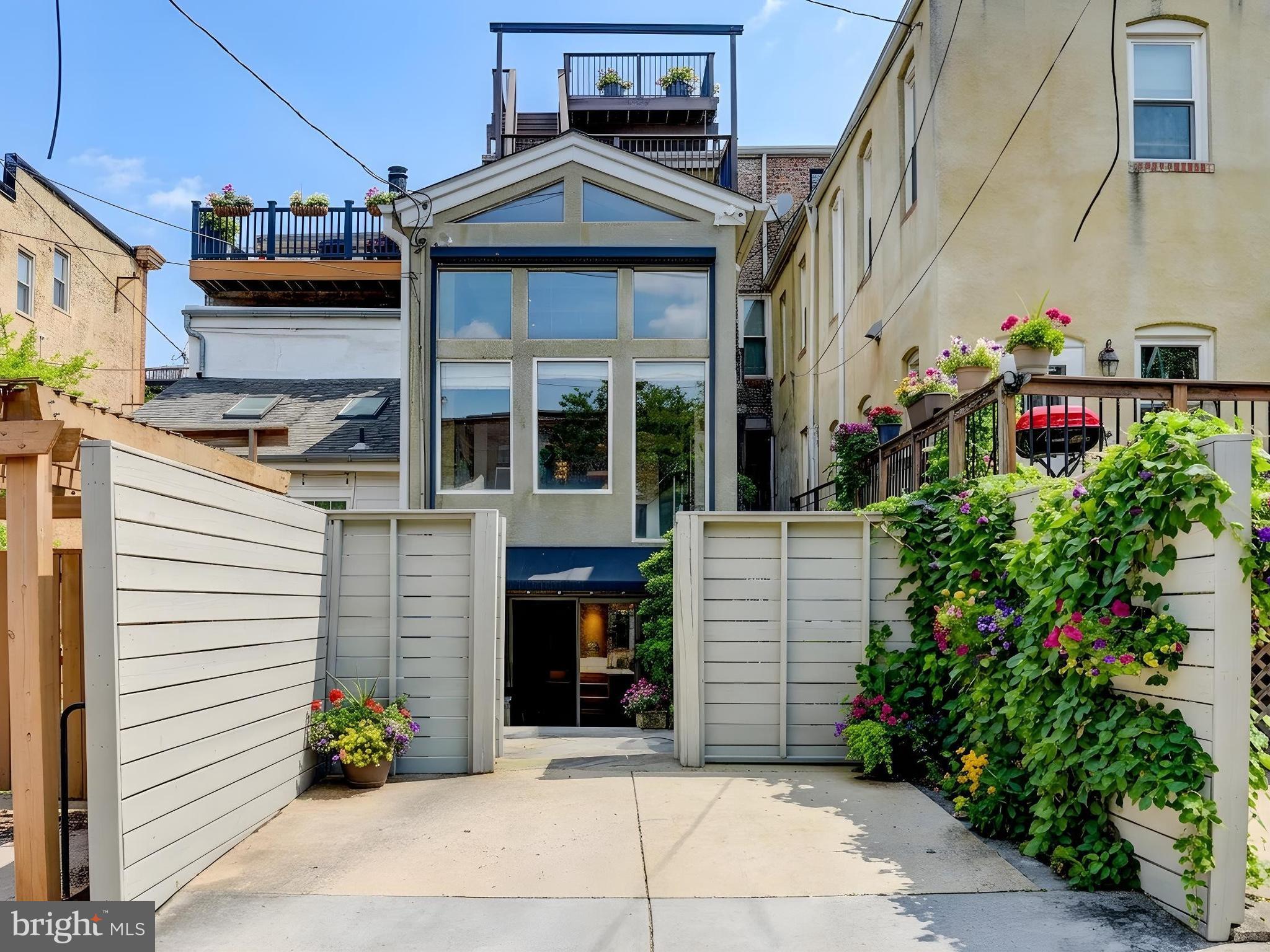 BUTCHERS HILL - Residential