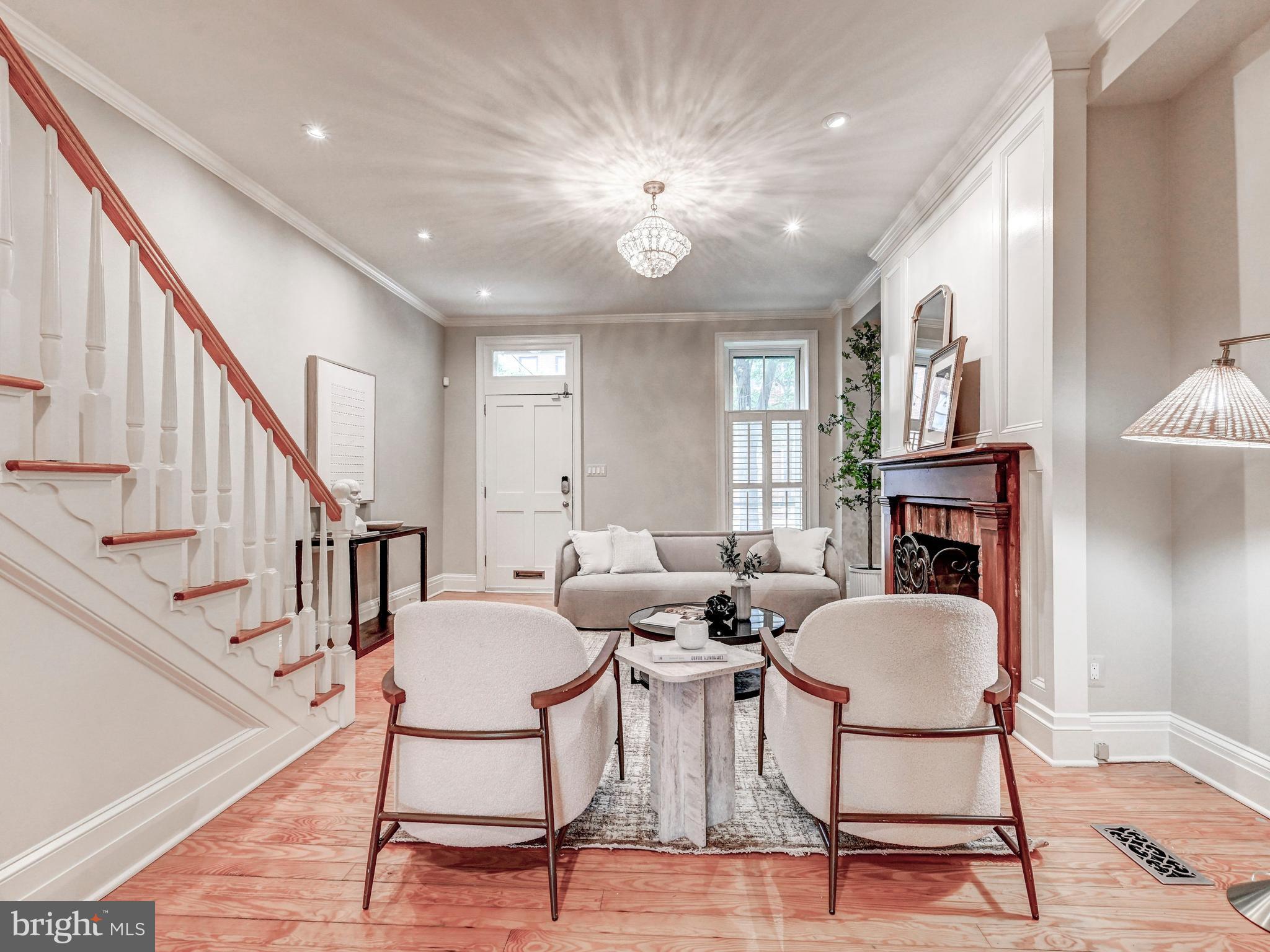 BUTCHERS HILL - Residential