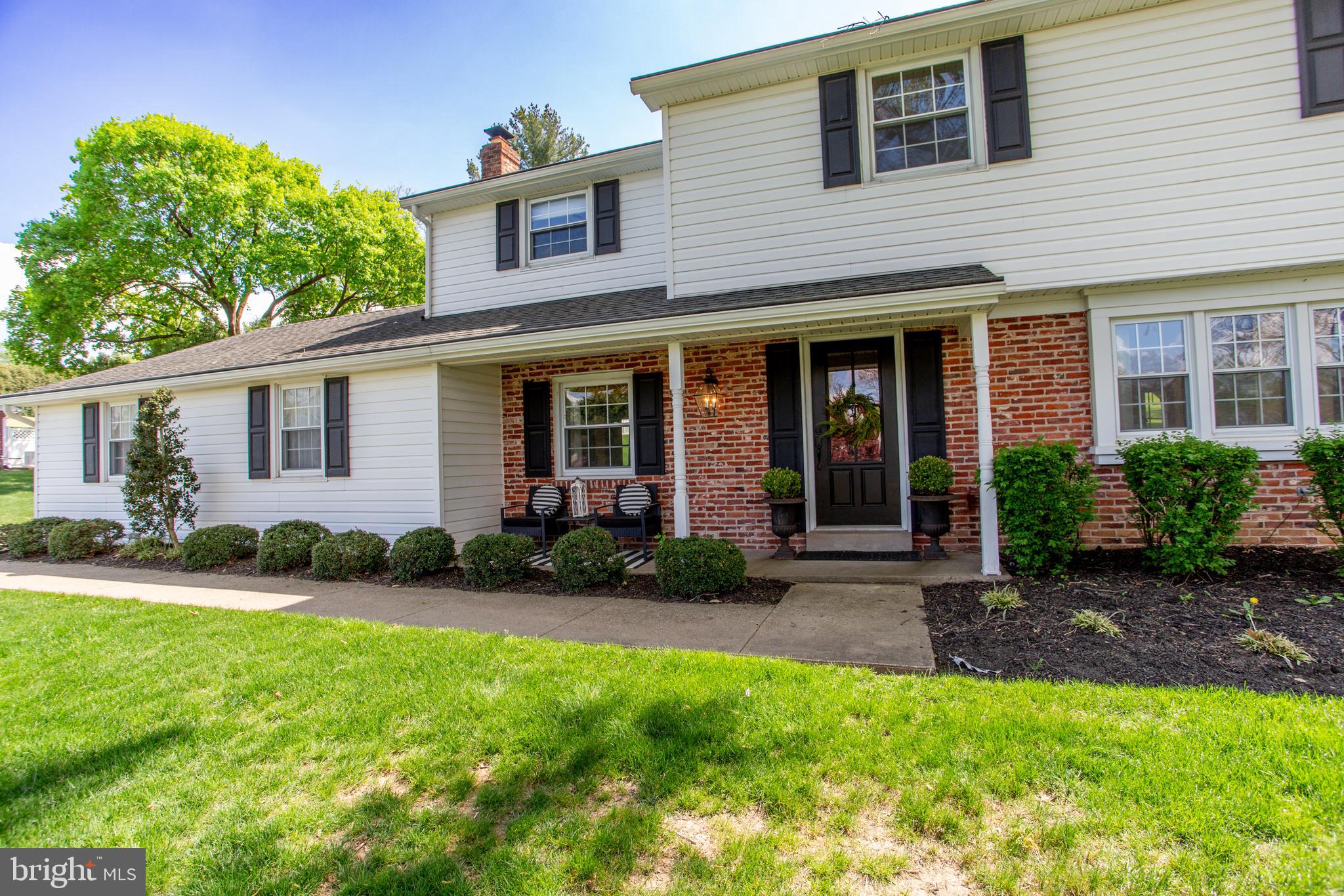 HILLCRESTSHIRE - Residential