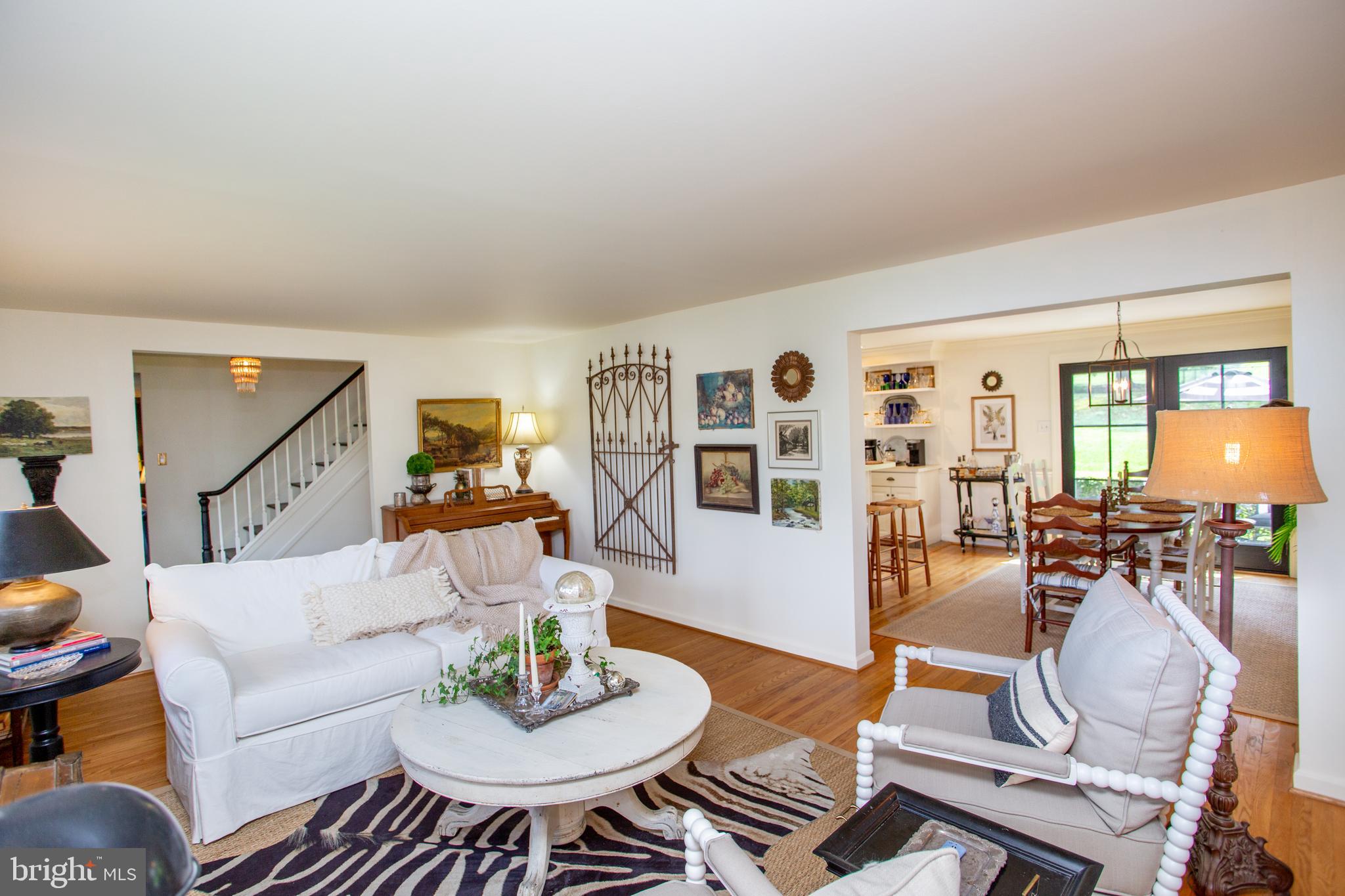 HILLCRESTSHIRE - Residential