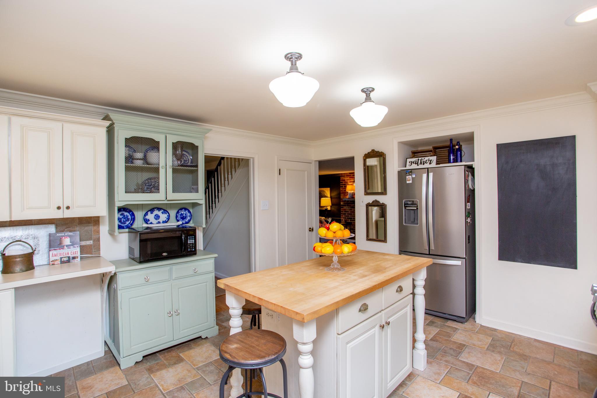 HILLCRESTSHIRE - Residential