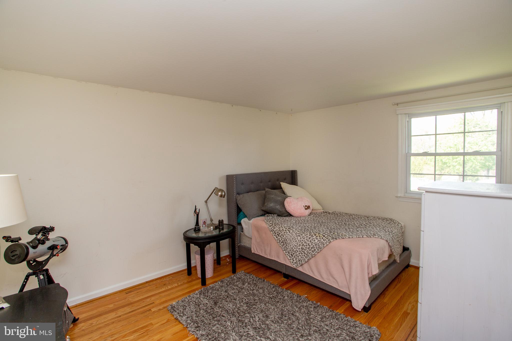 HILLCRESTSHIRE - Residential