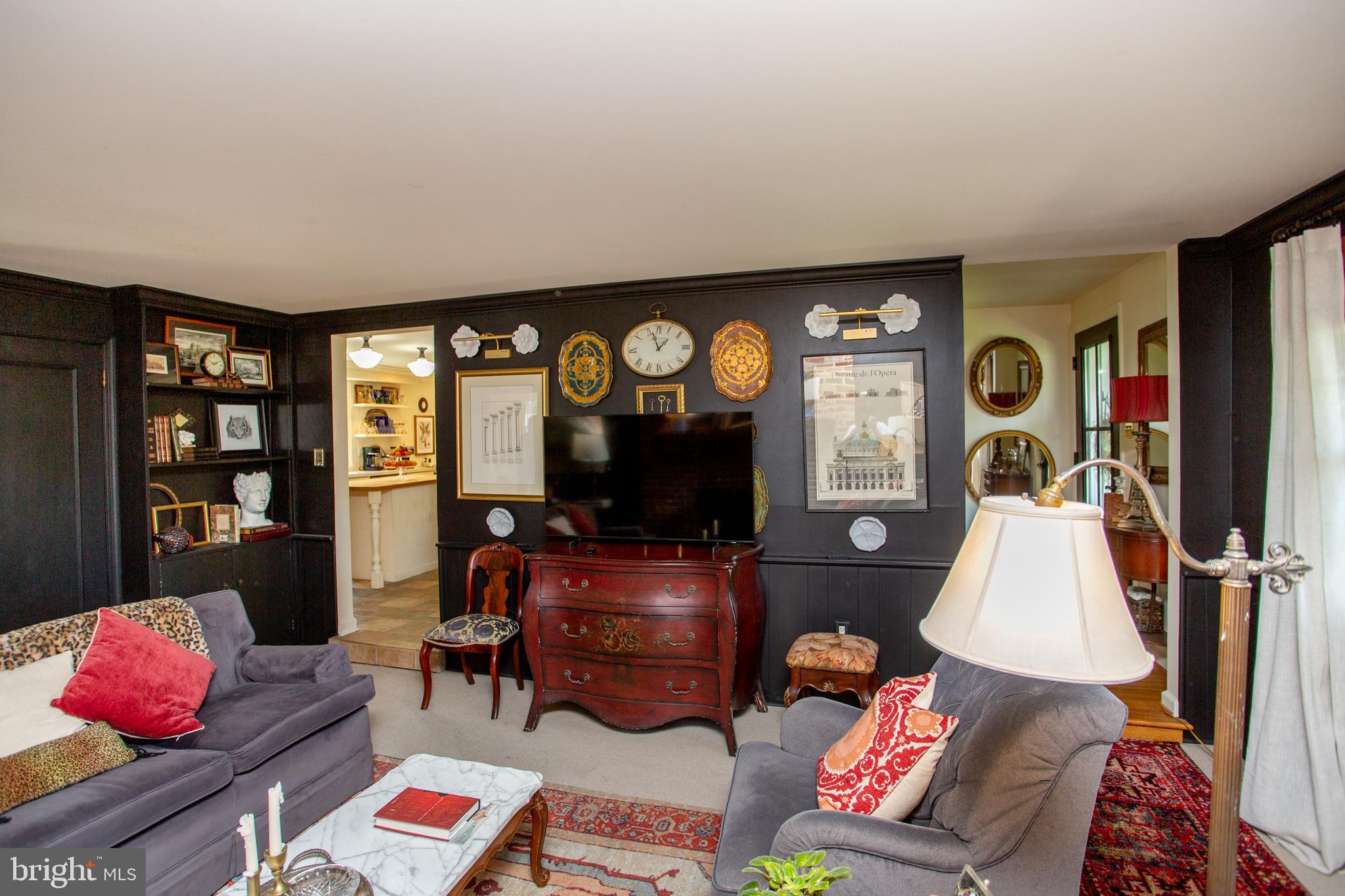 HILLCRESTSHIRE - Residential