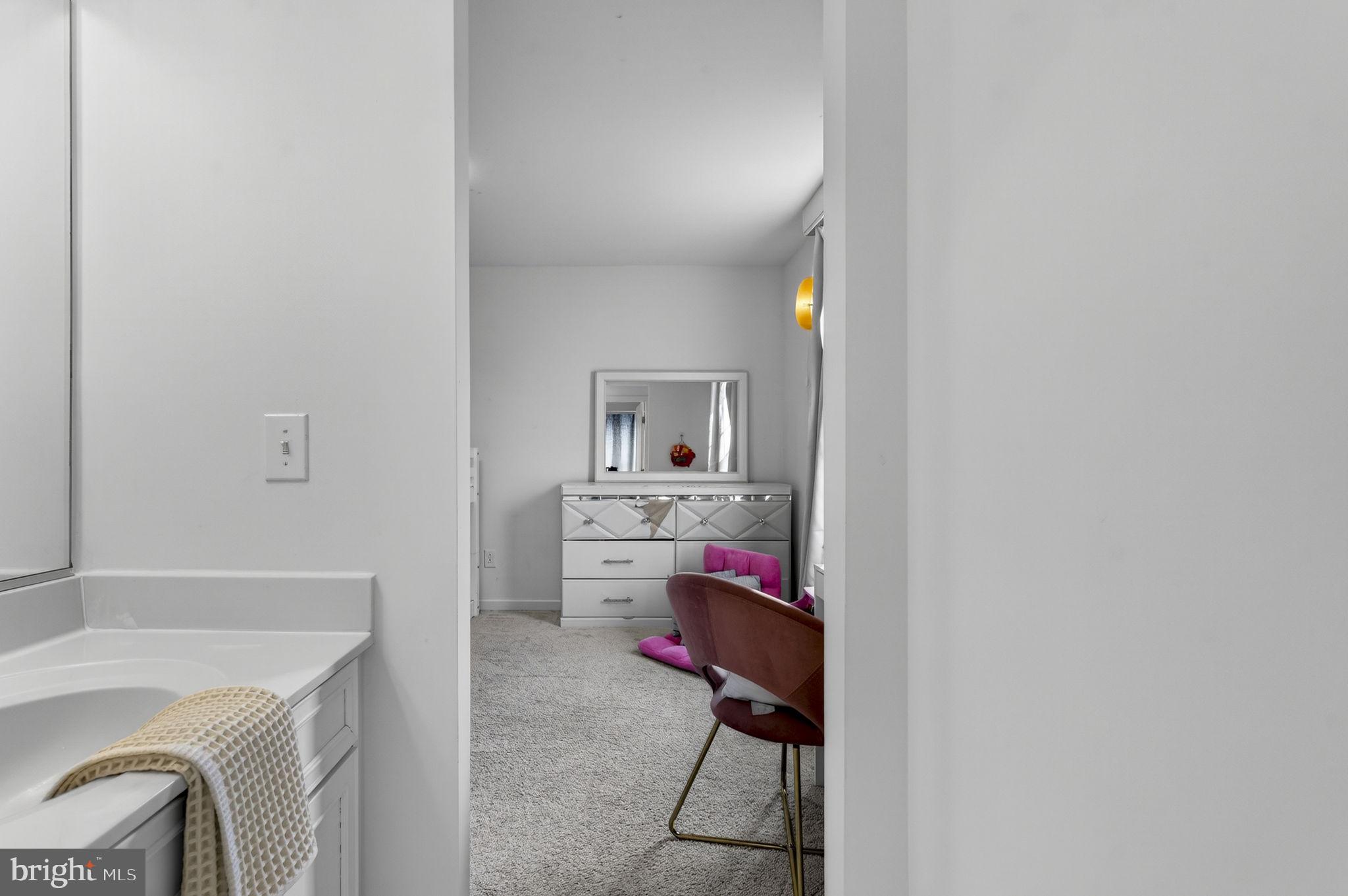 ROCKBRIDGE - Residential