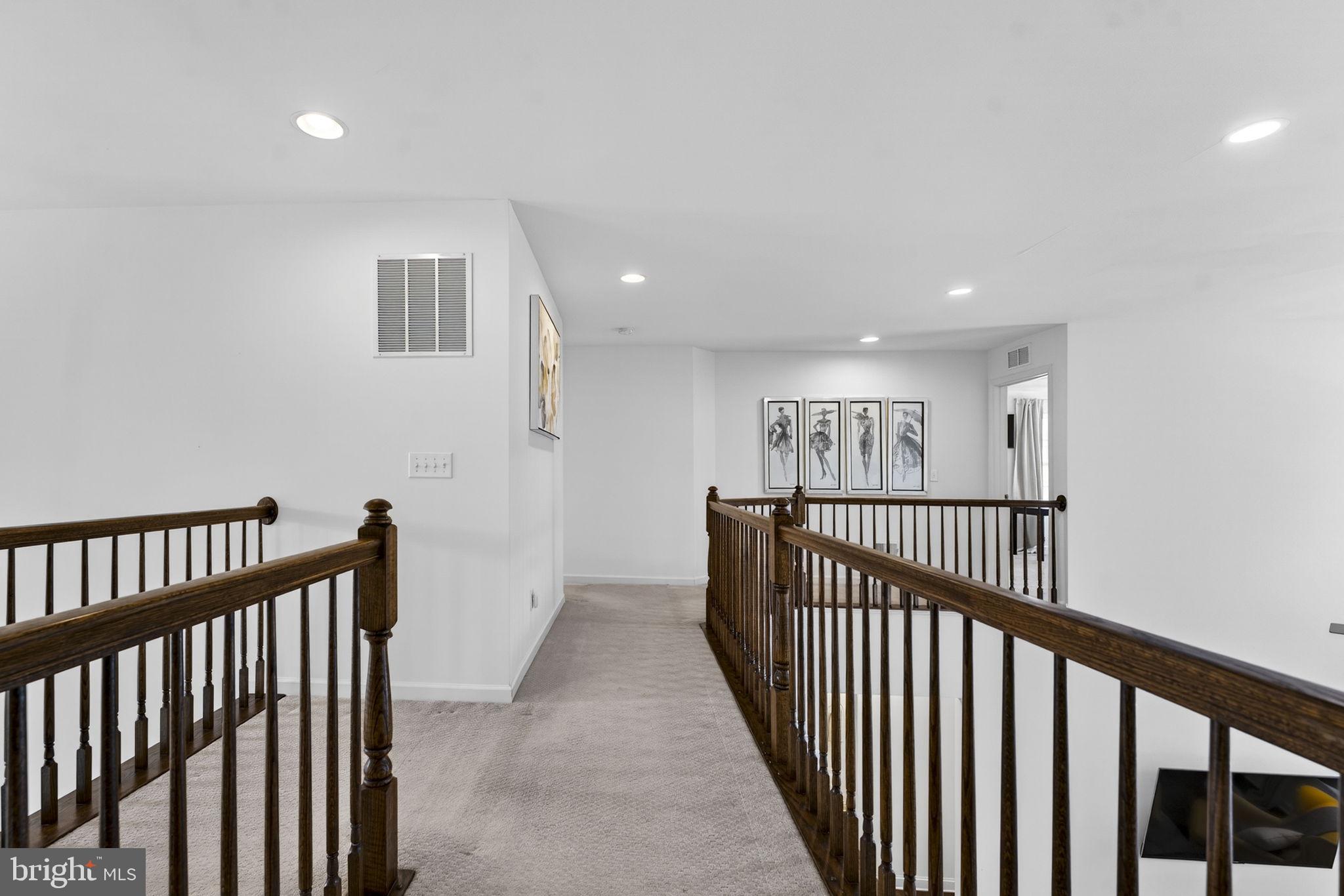 ROCKBRIDGE - Residential