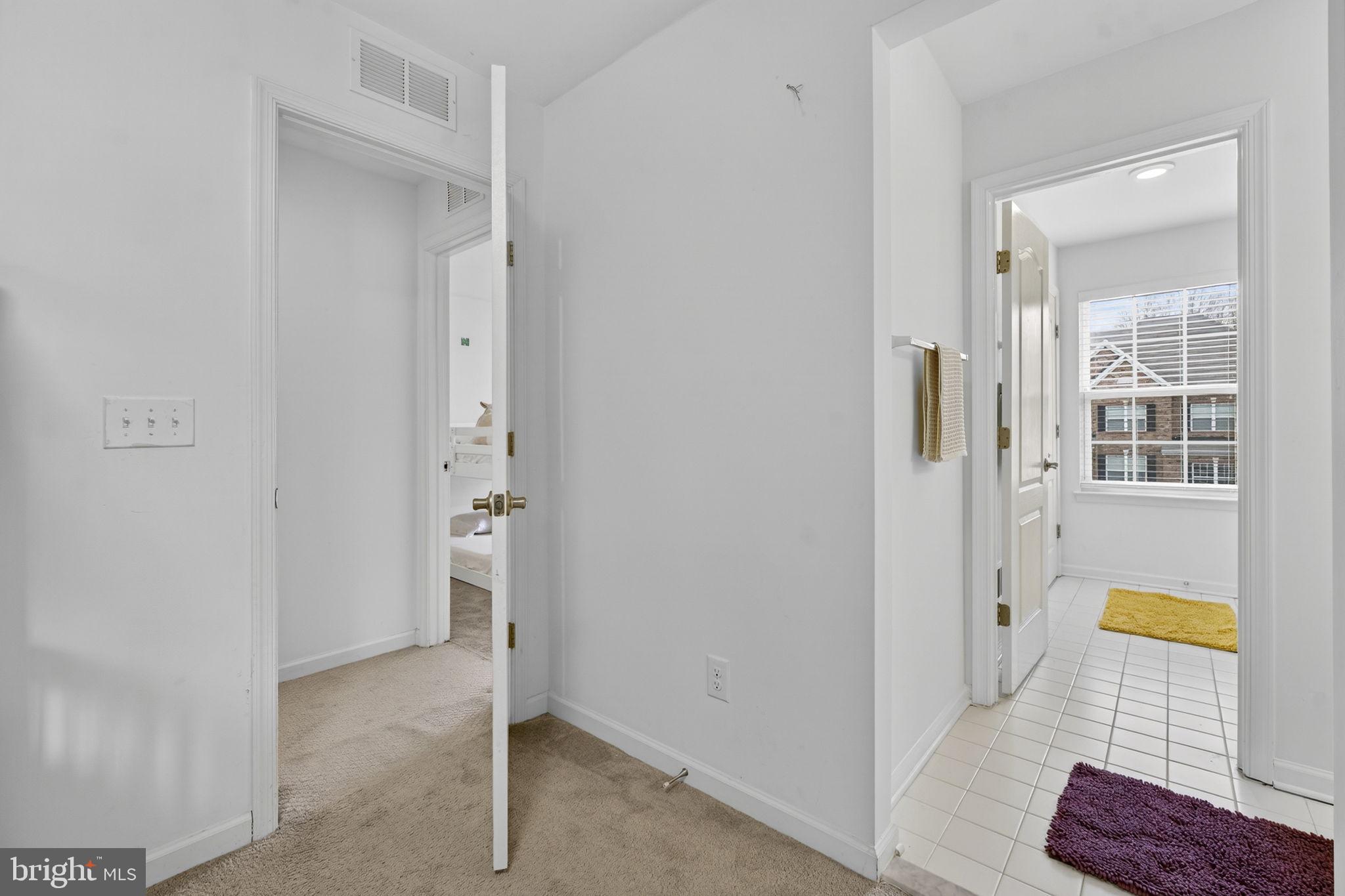 ROCKBRIDGE - Residential