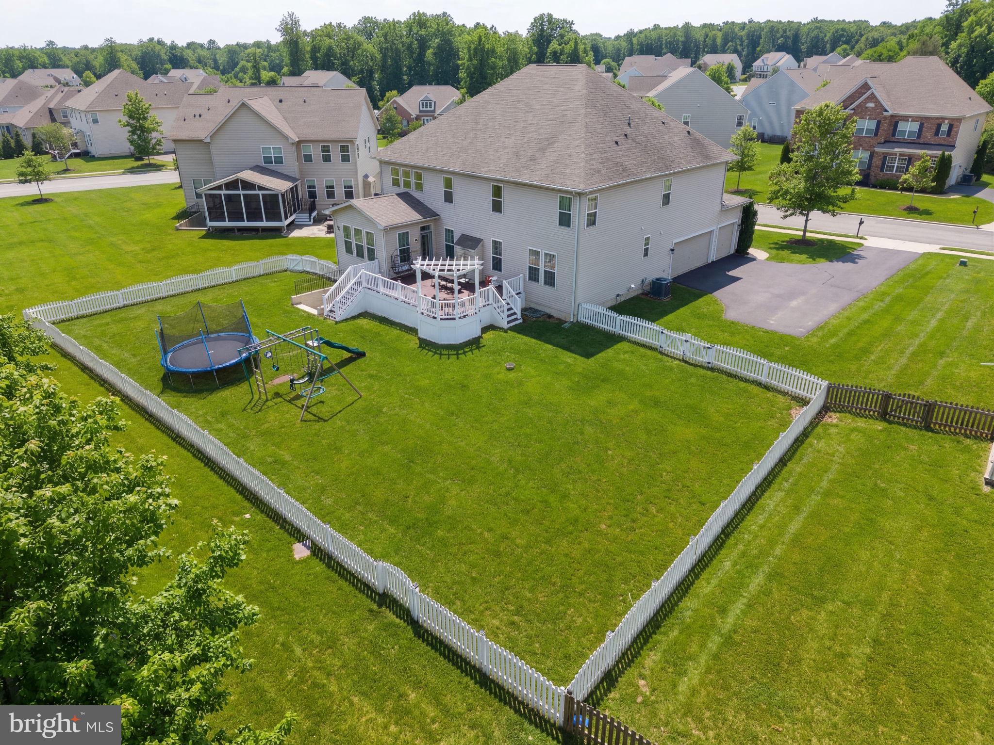 ROCKBRIDGE - Residential