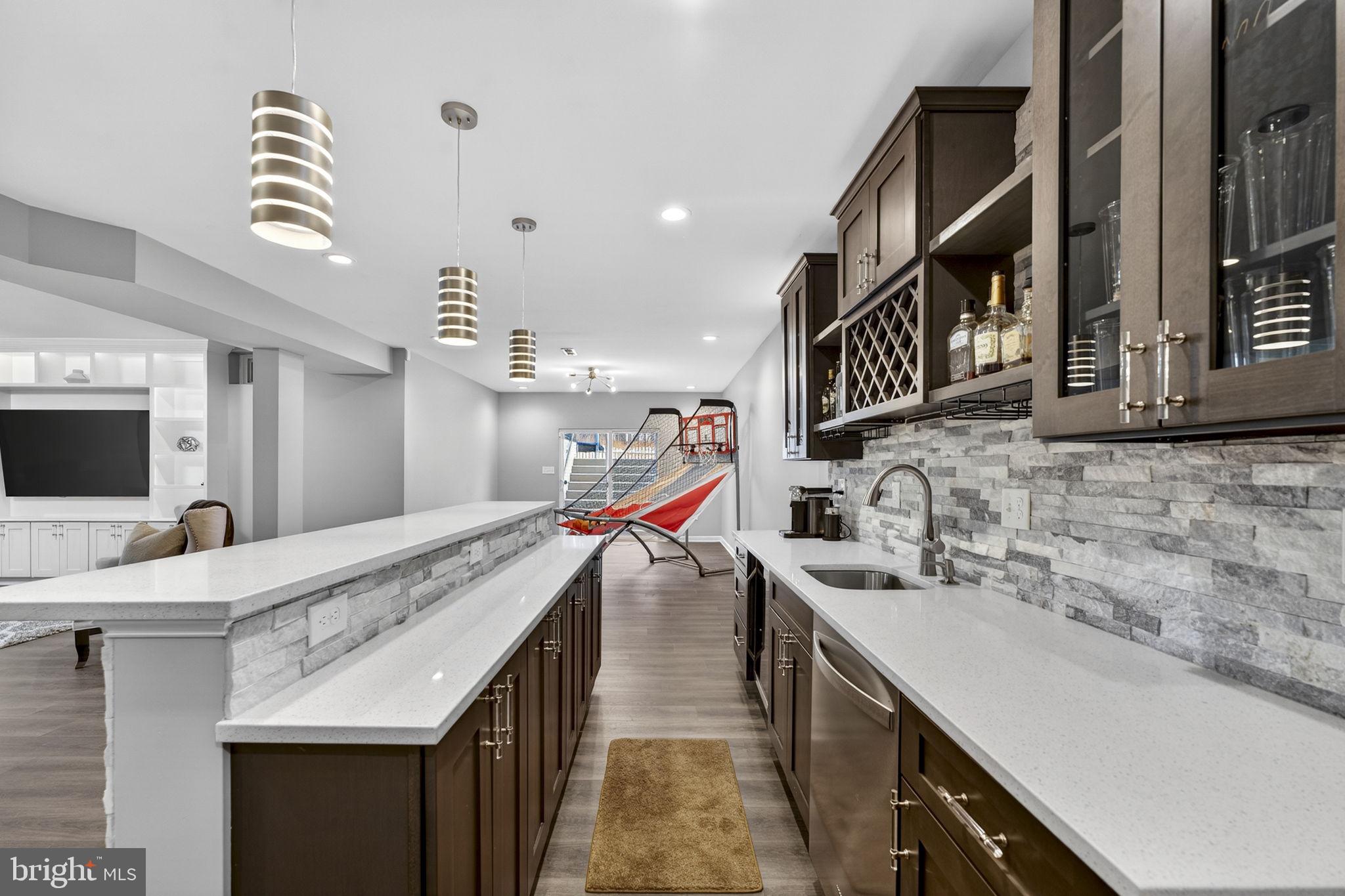 ROCKBRIDGE - Residential