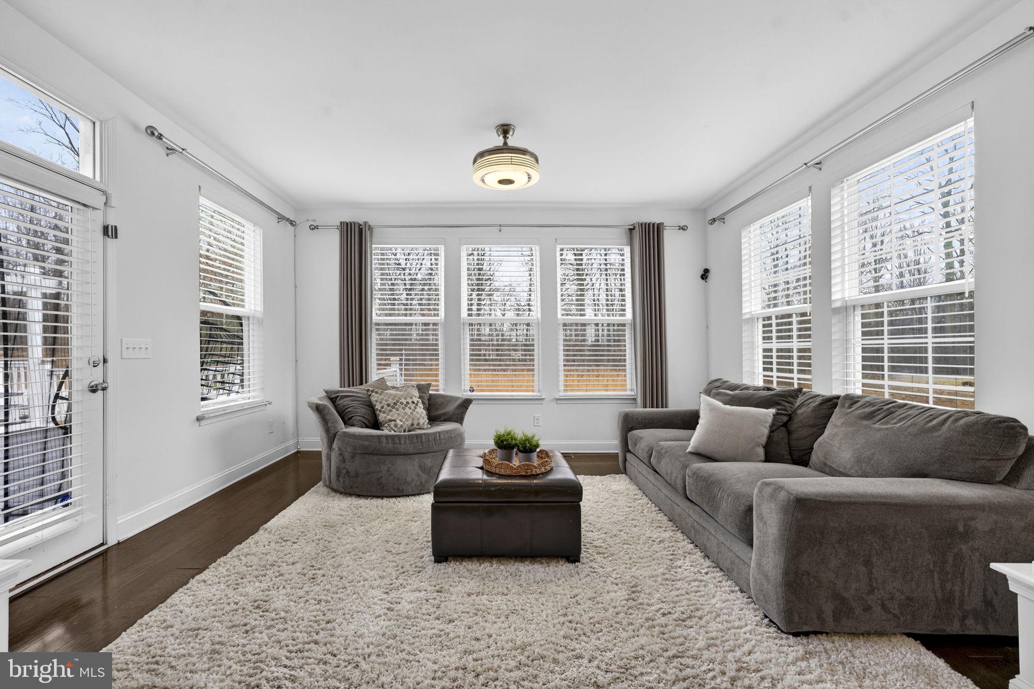 ROCKBRIDGE - Residential