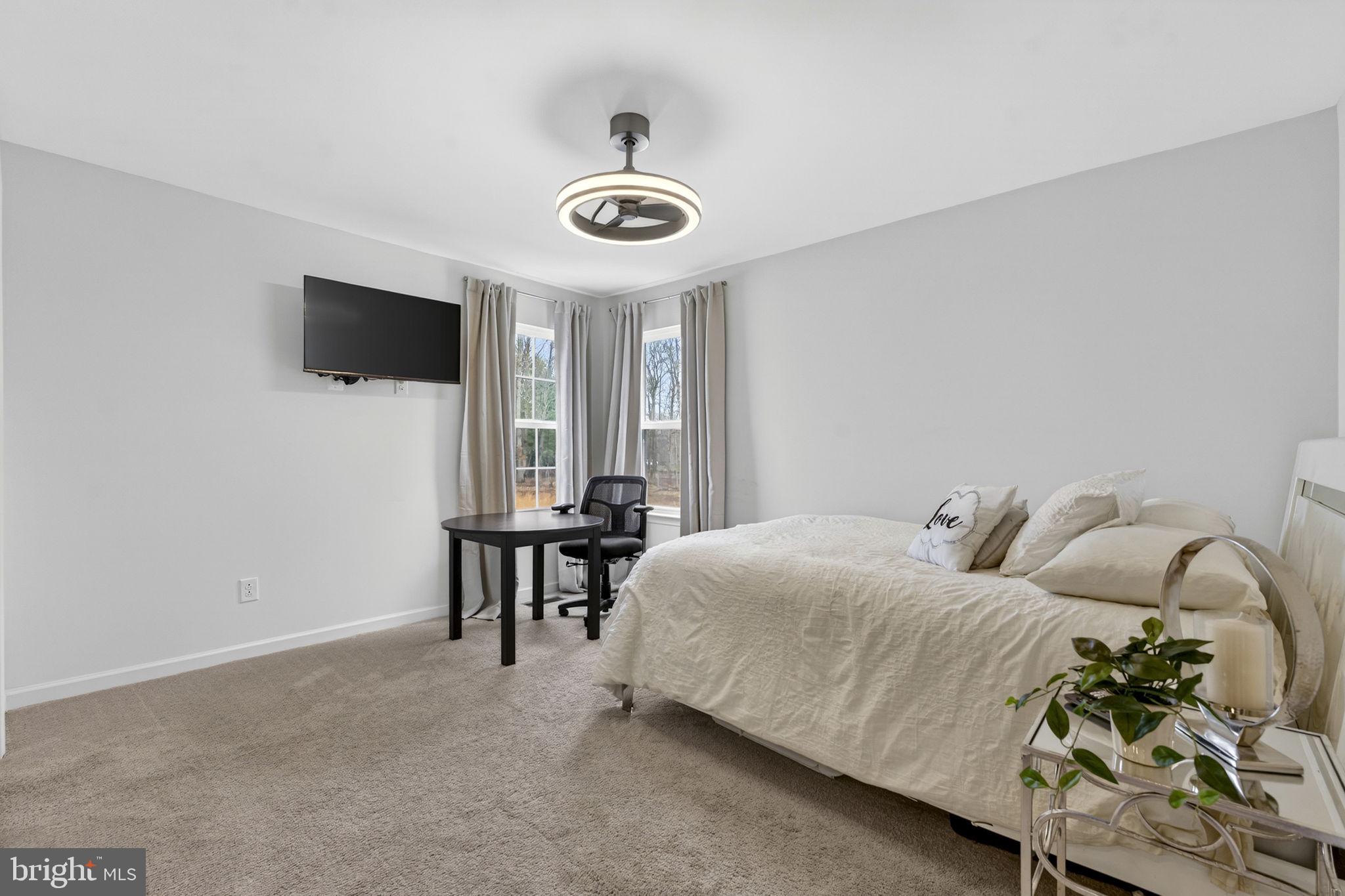 ROCKBRIDGE - Residential