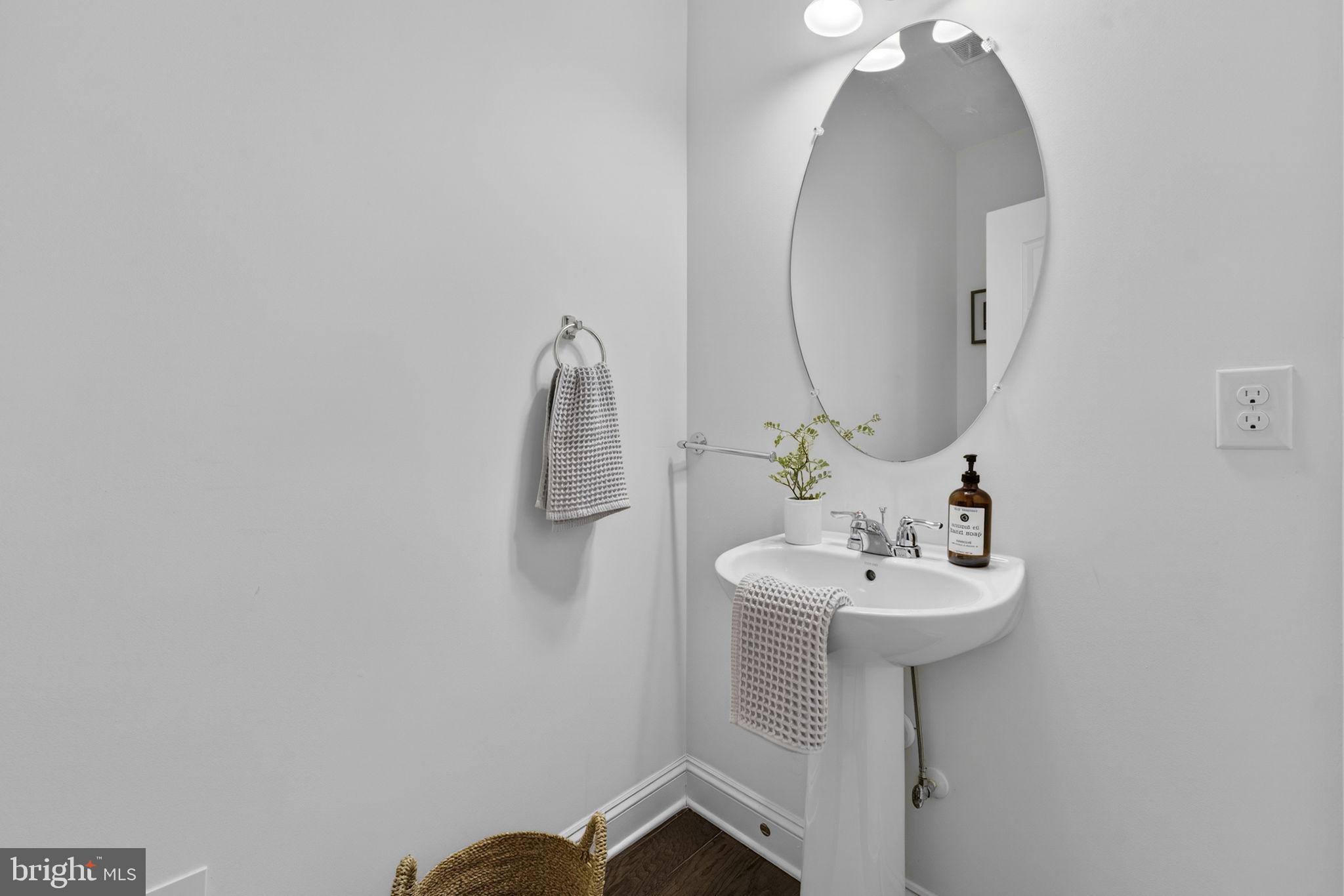 ROCKBRIDGE - Residential