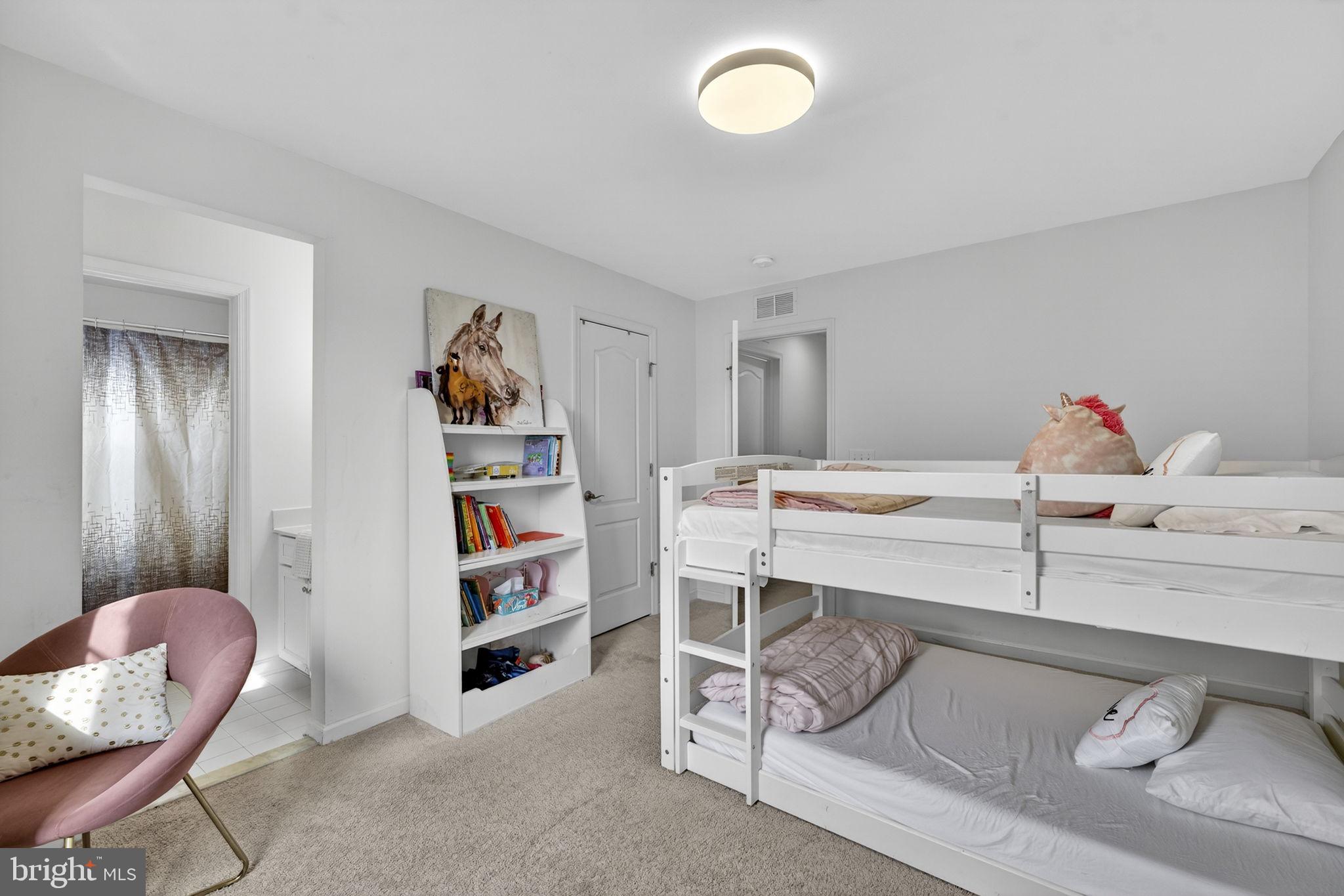 ROCKBRIDGE - Residential