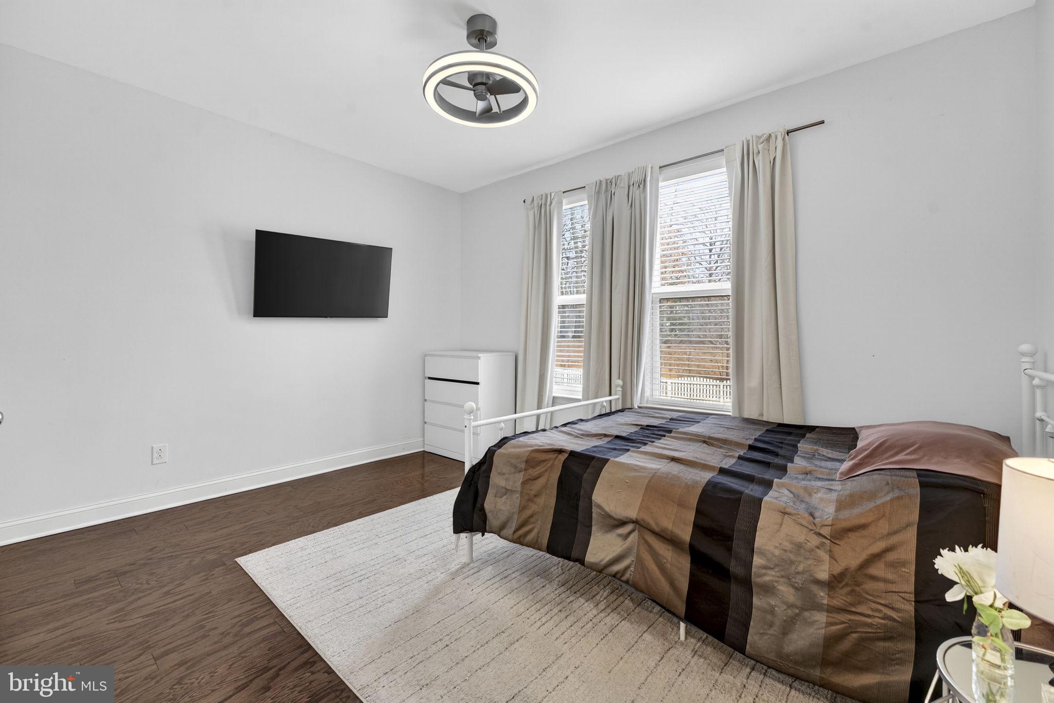 ROCKBRIDGE - Residential