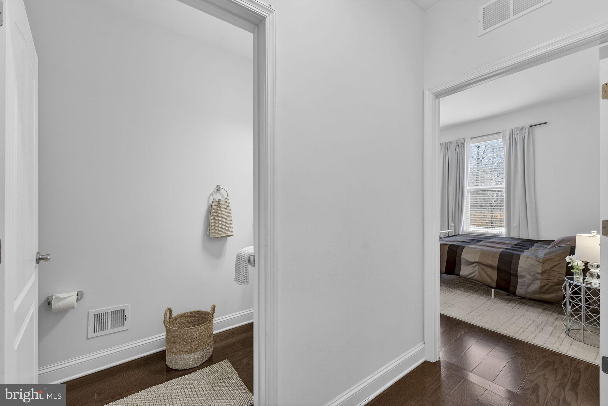 ROCKBRIDGE - Residential