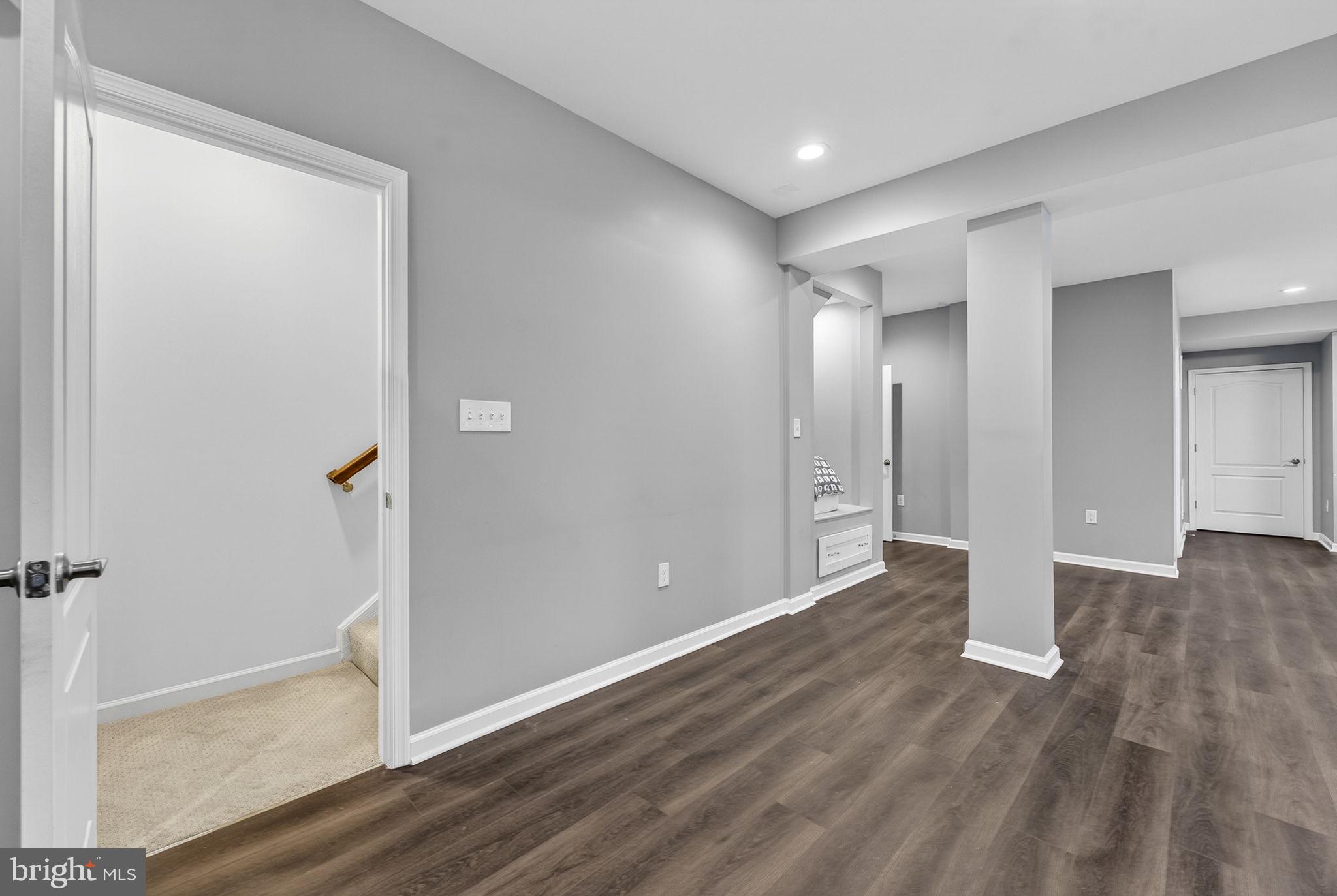 ROCKBRIDGE - Residential