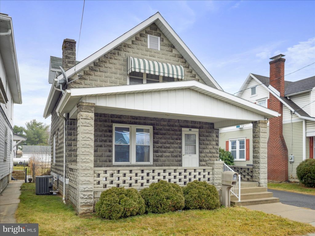 Photo of 452 S Fourth Street, CHAMBERSBURG, PA 17201 (MLS # PAFL2033038)