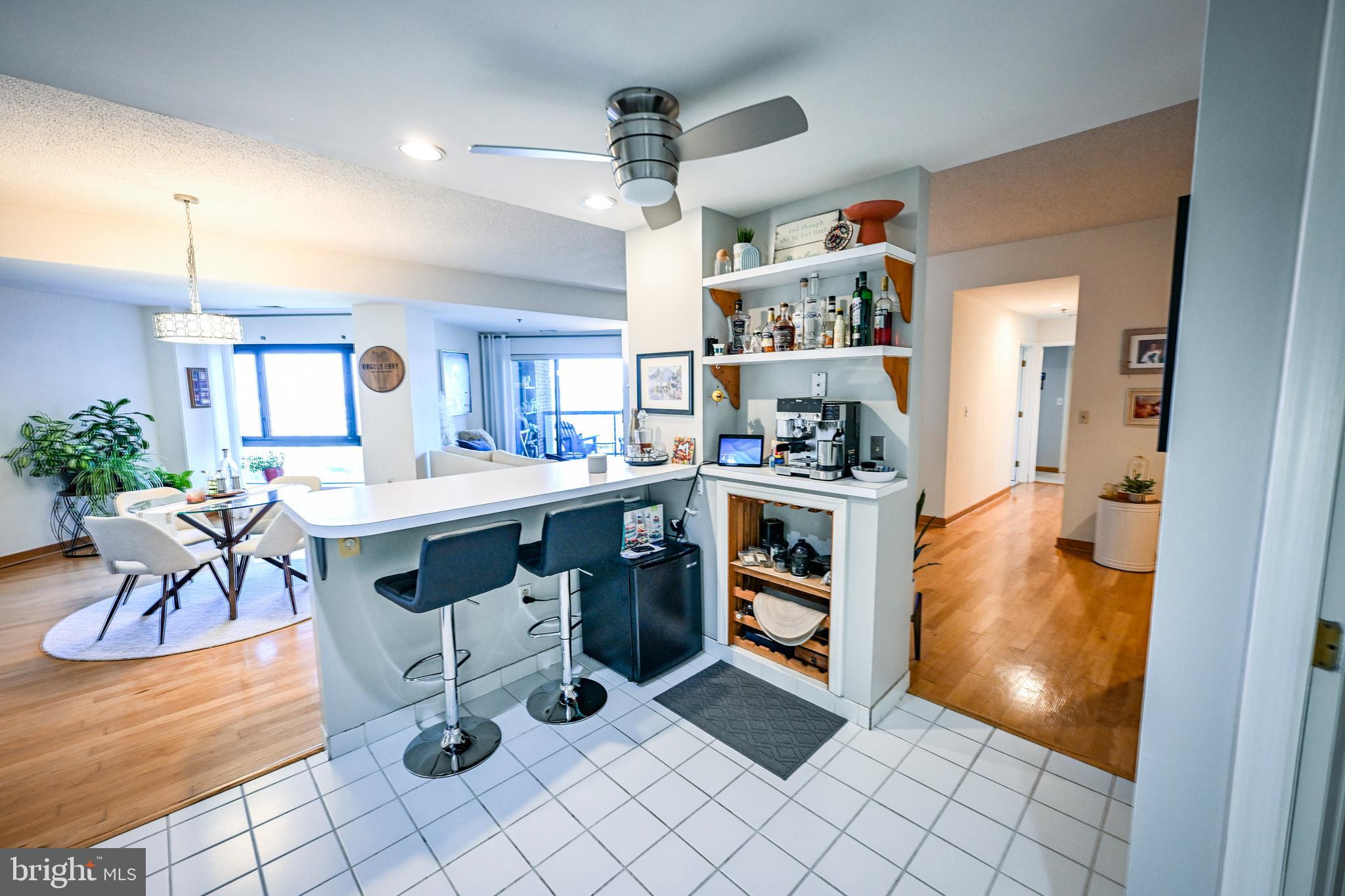 ANCHORAGE TOWERS - Residential Lease