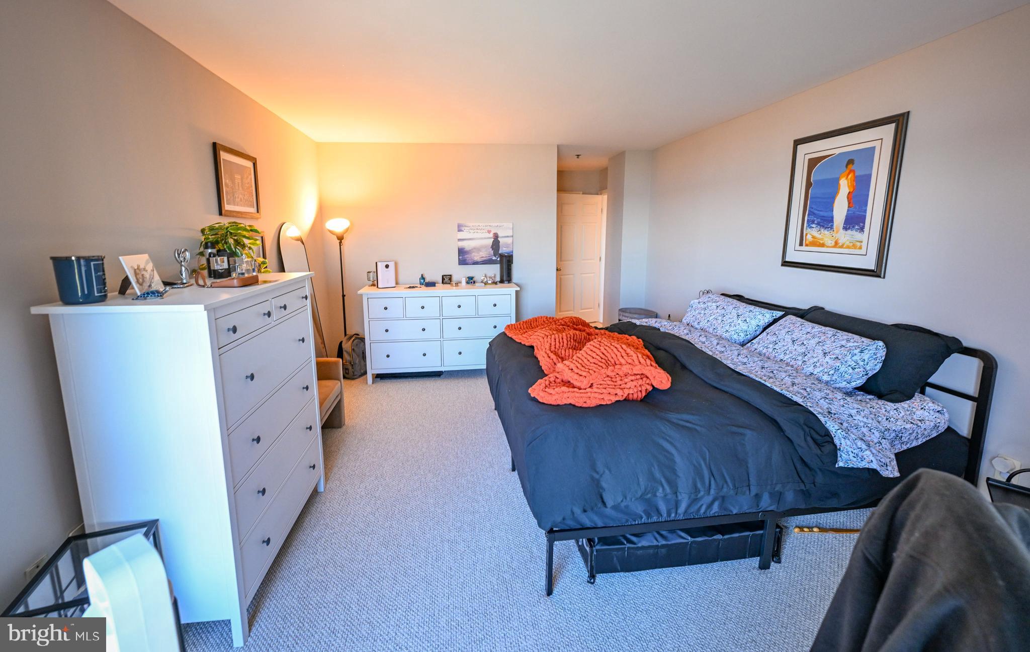 ANCHORAGE TOWERS - Residential Lease