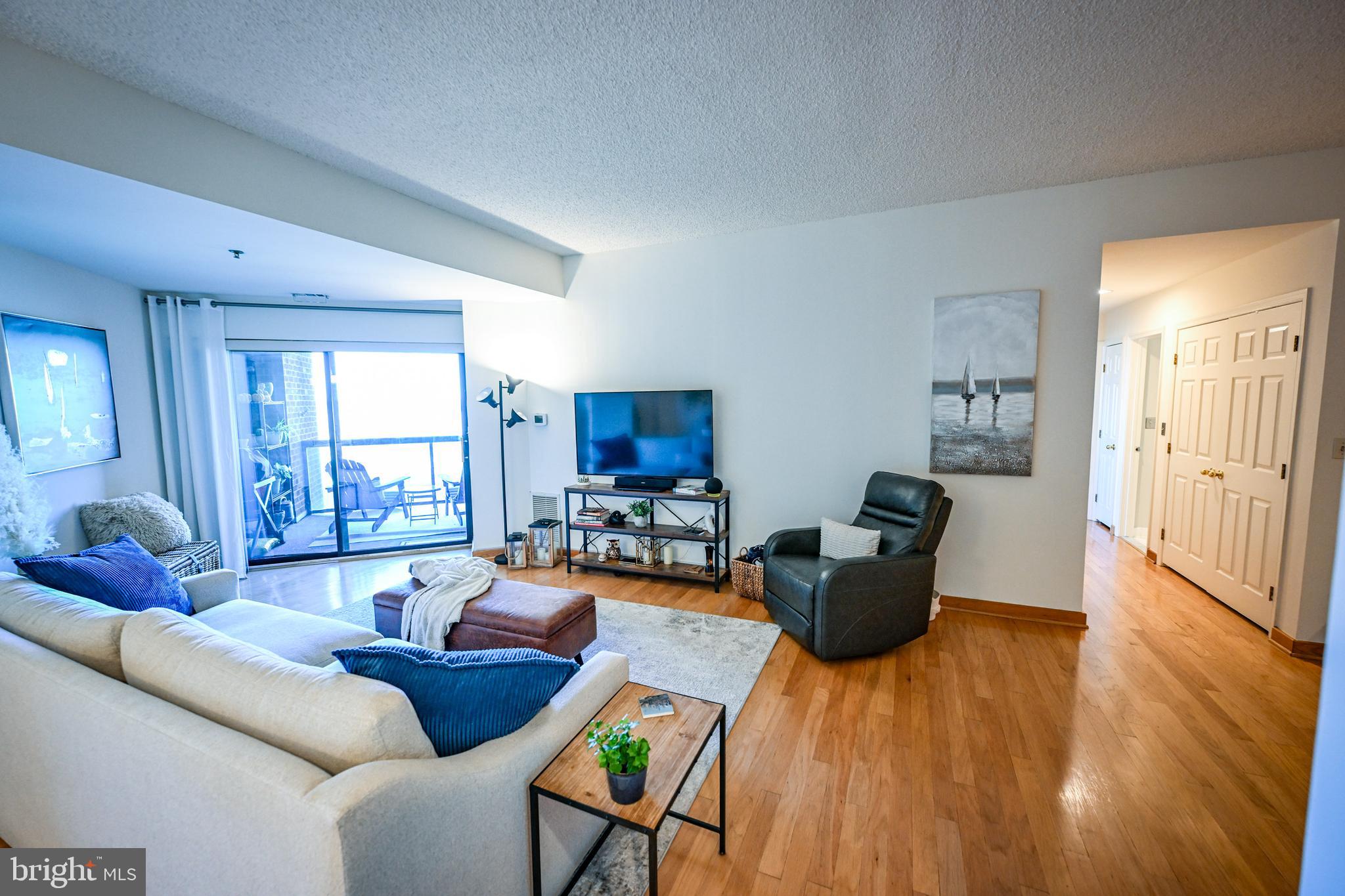 ANCHORAGE TOWERS - Residential Lease