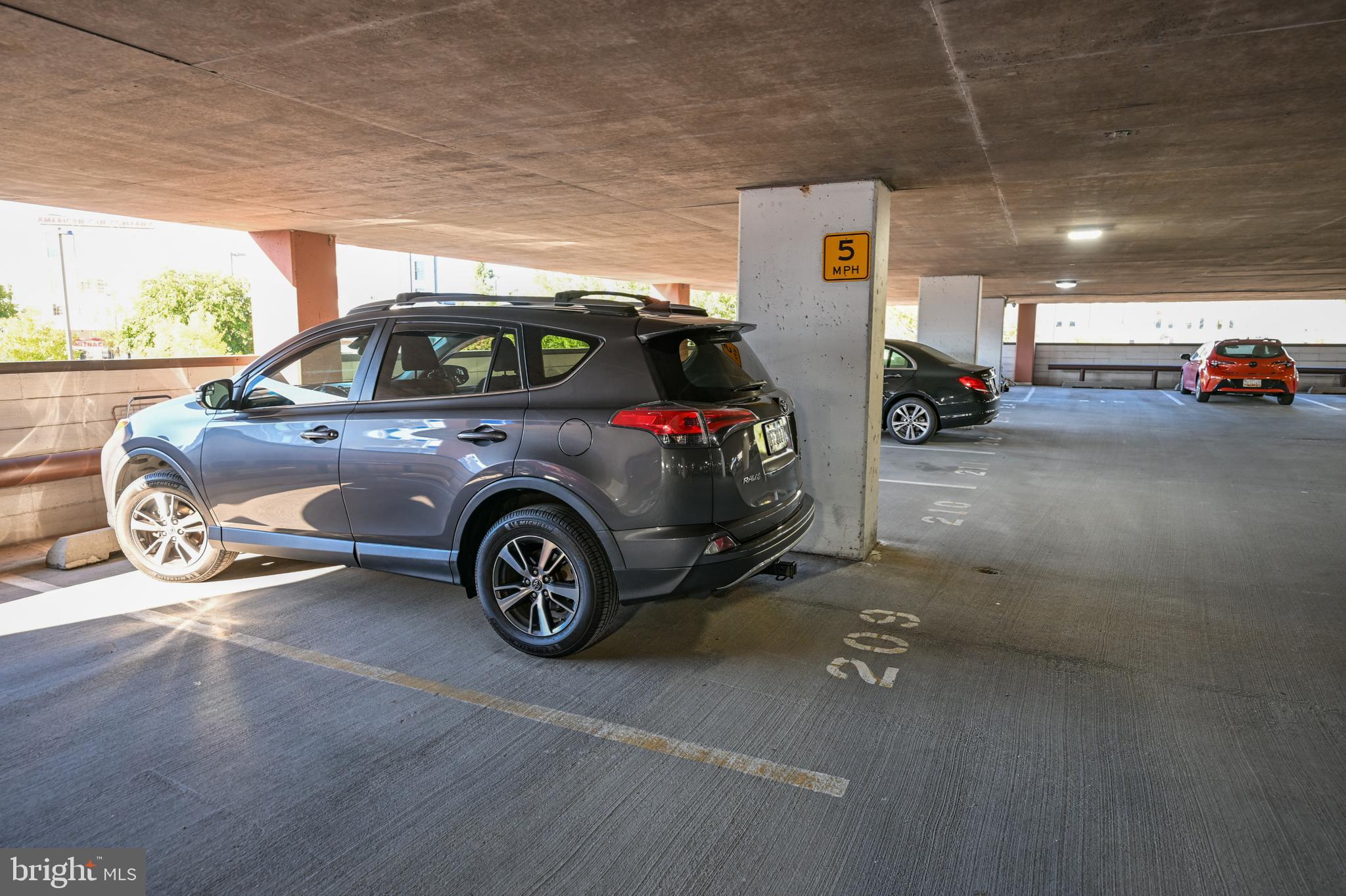 ANCHORAGE TOWERS - Residential Lease