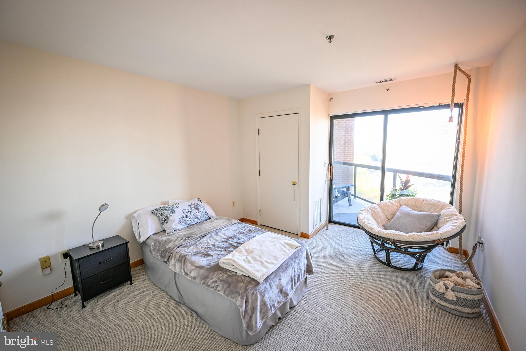 ANCHORAGE TOWERS - Residential Lease