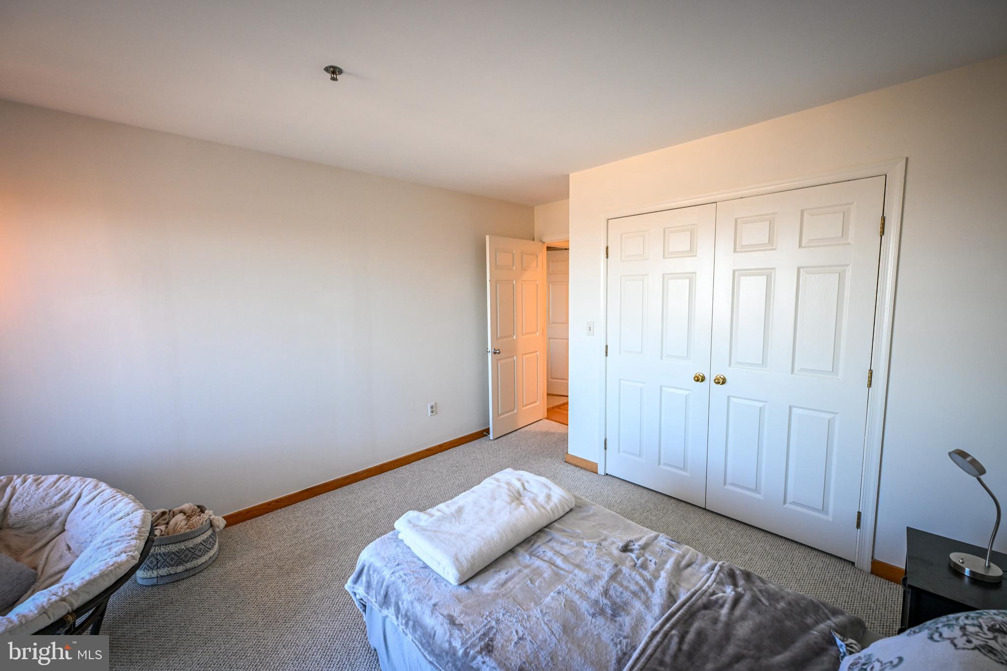 ANCHORAGE TOWERS - Residential Lease