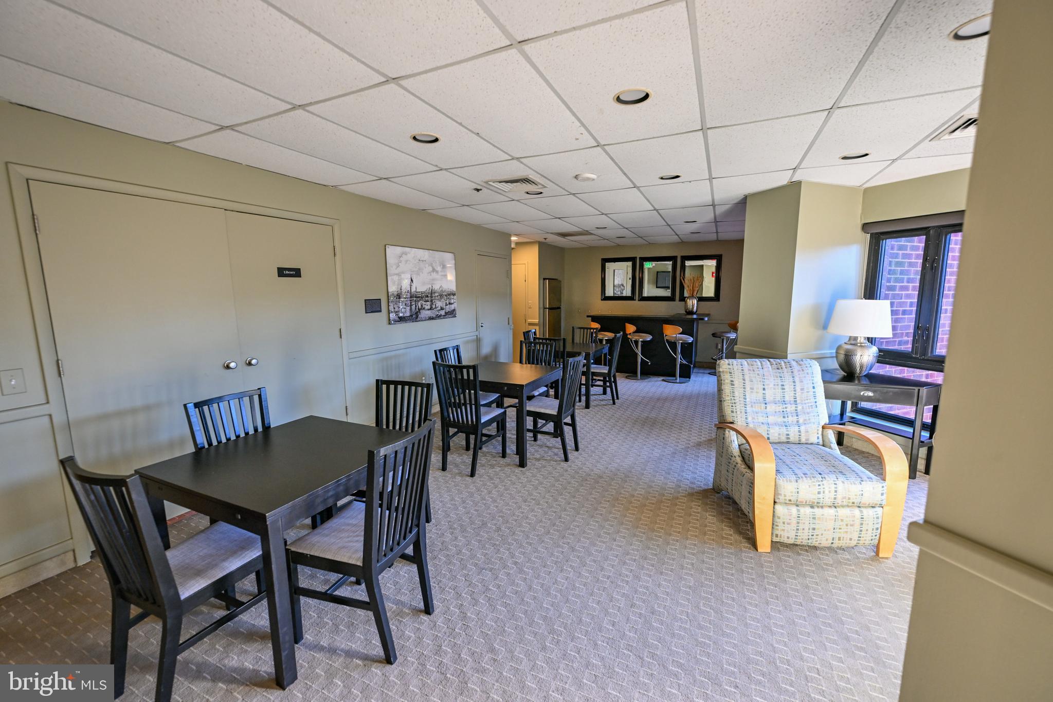 ANCHORAGE TOWERS - Residential Lease