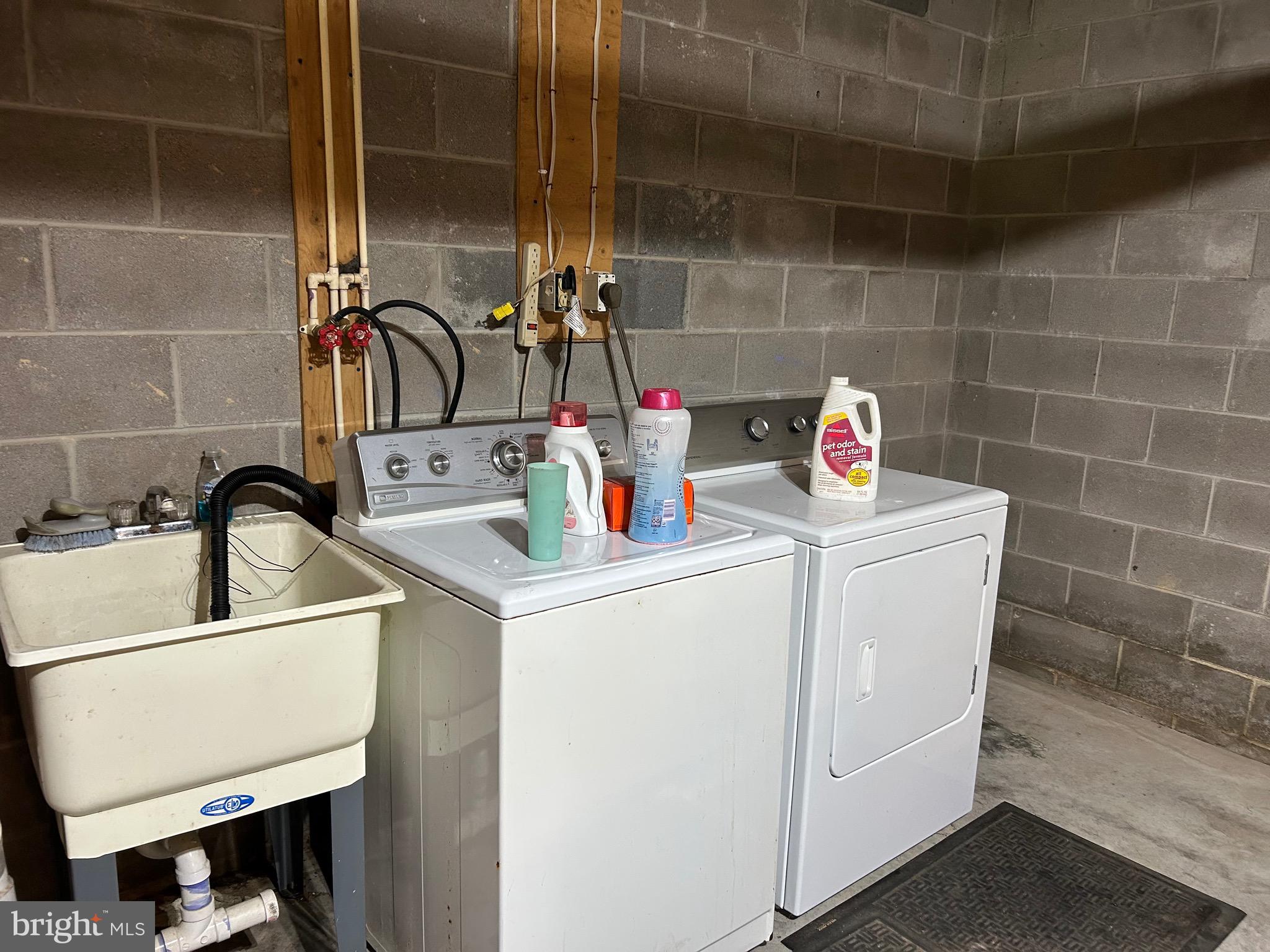 TREASURE MOUNTAIN ESTATES - Residential