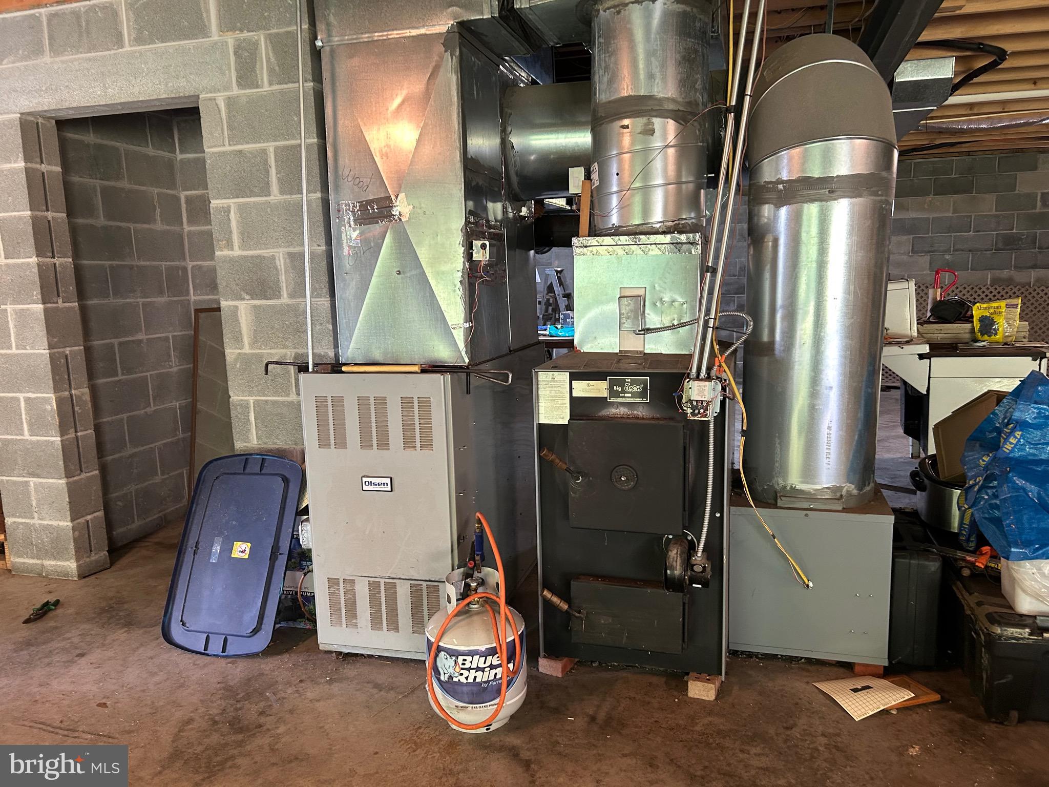 TREASURE MOUNTAIN ESTATES - Residential