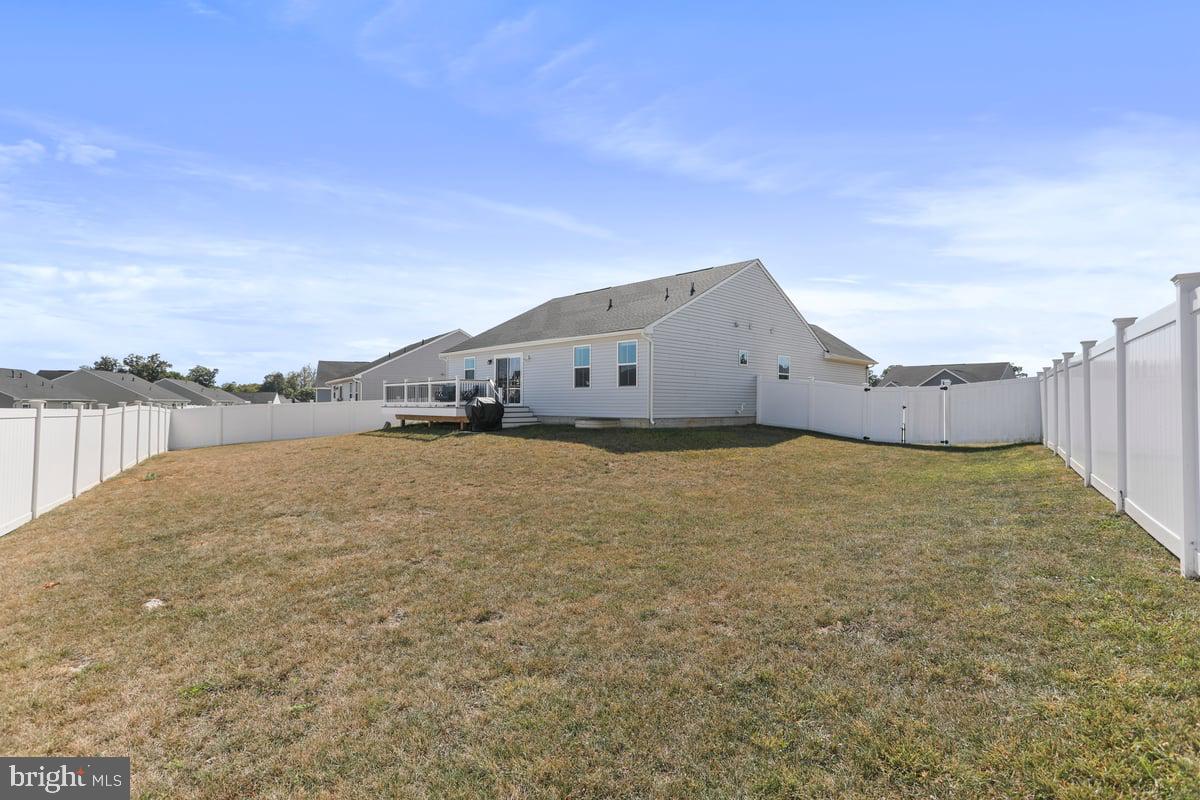 THE LAKES AT MARTINSBURG - Residential