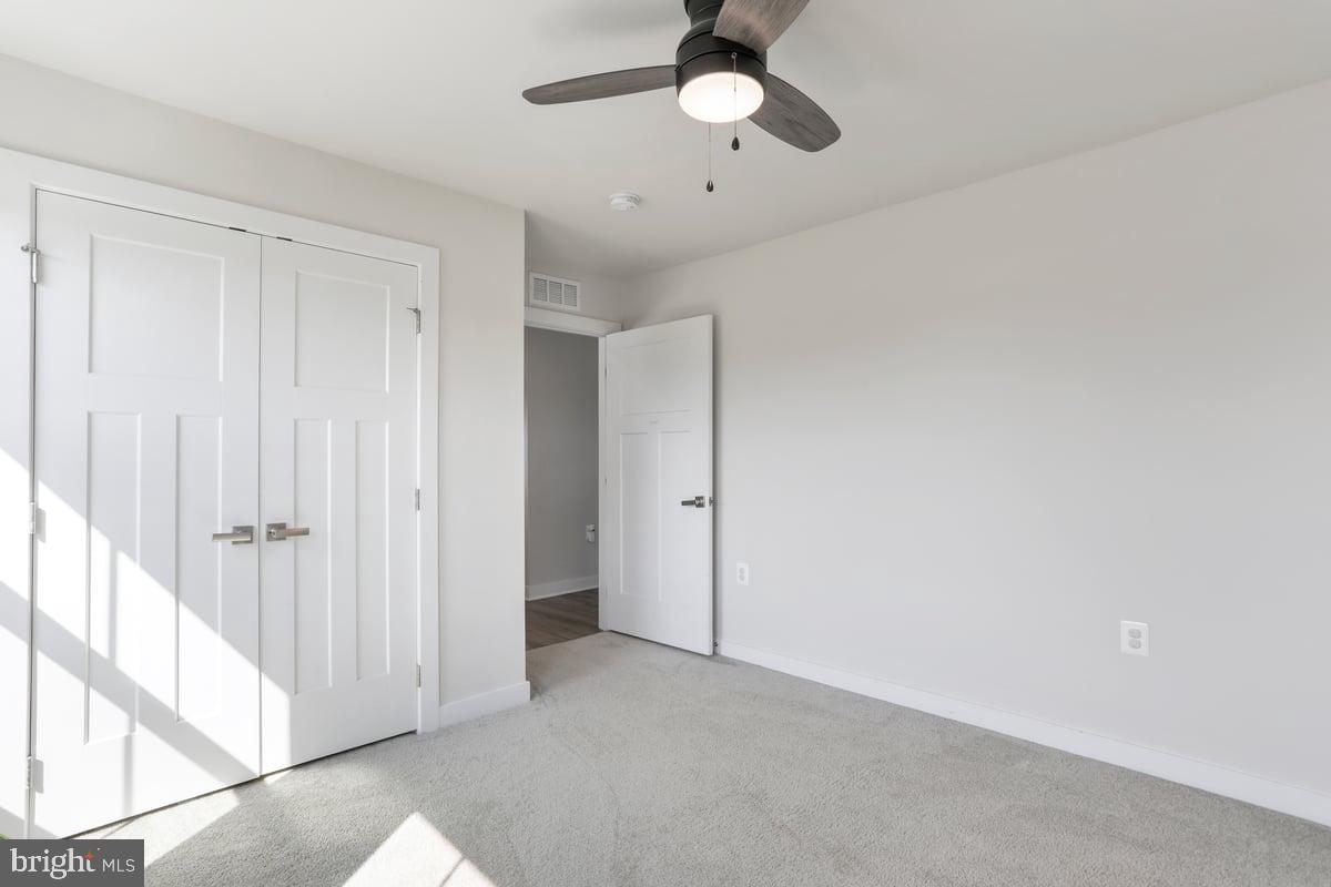 THE LAKES AT MARTINSBURG - Residential