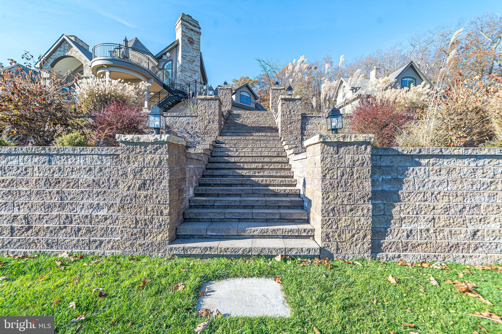 ROCK LODGE ROAD - Residential