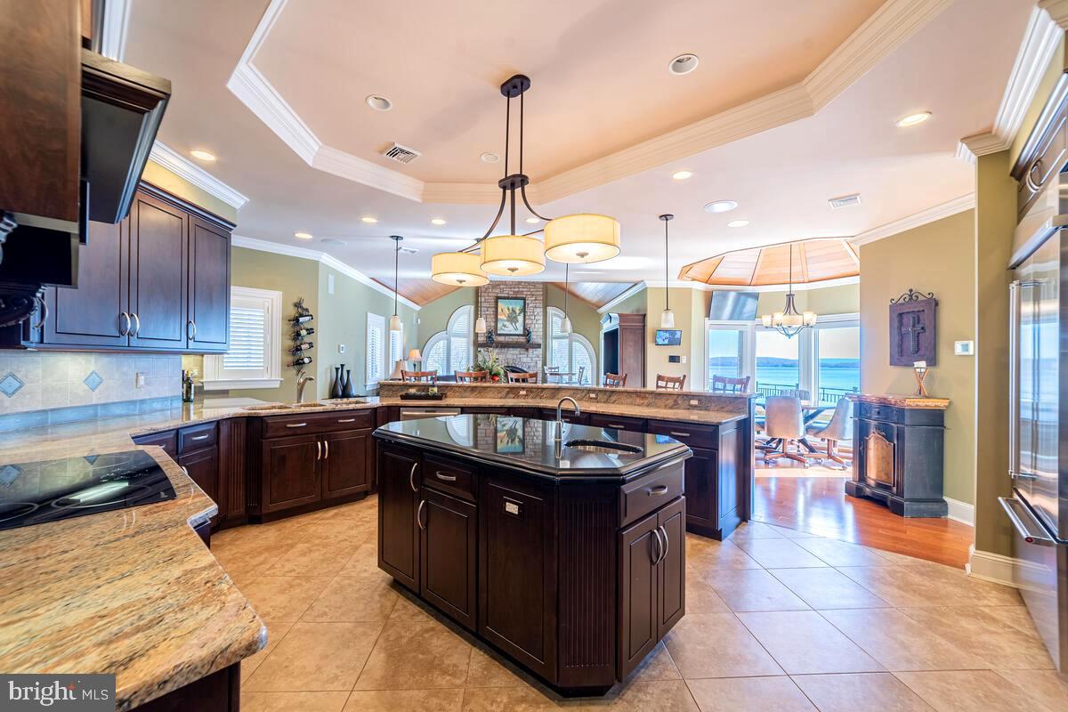 ROCK LODGE ROAD - Residential