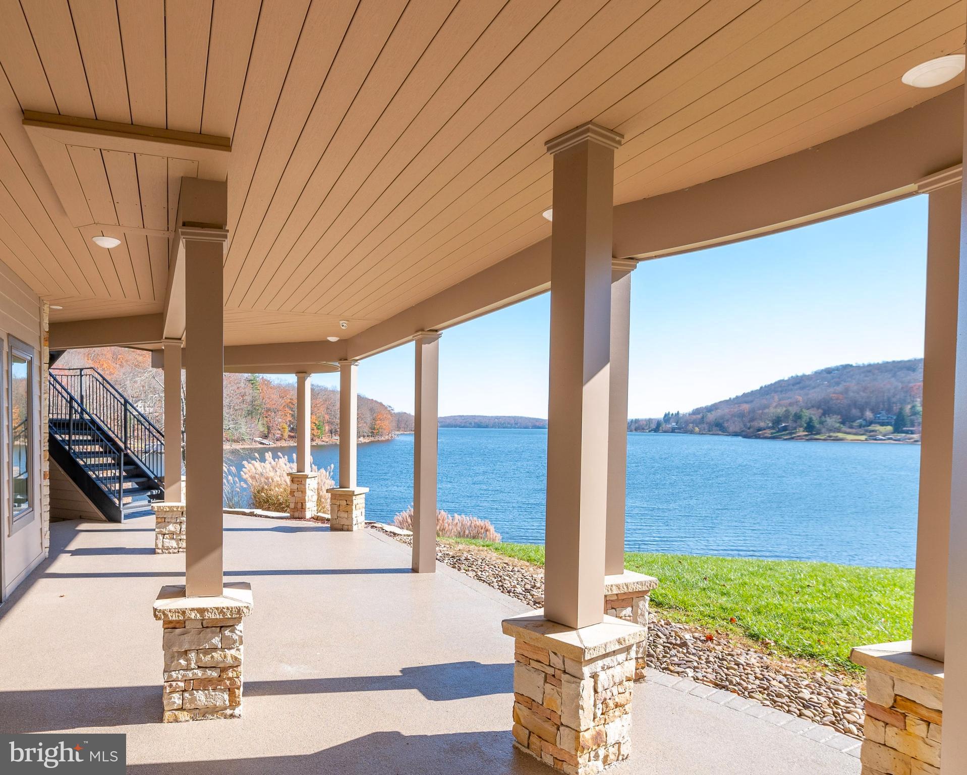 ROCK LODGE ROAD - Residential