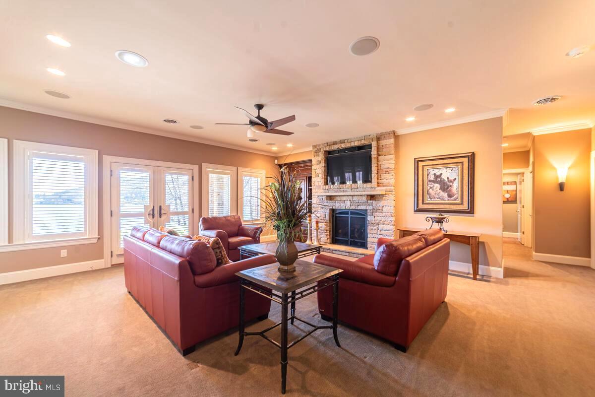 ROCK LODGE ROAD - Residential