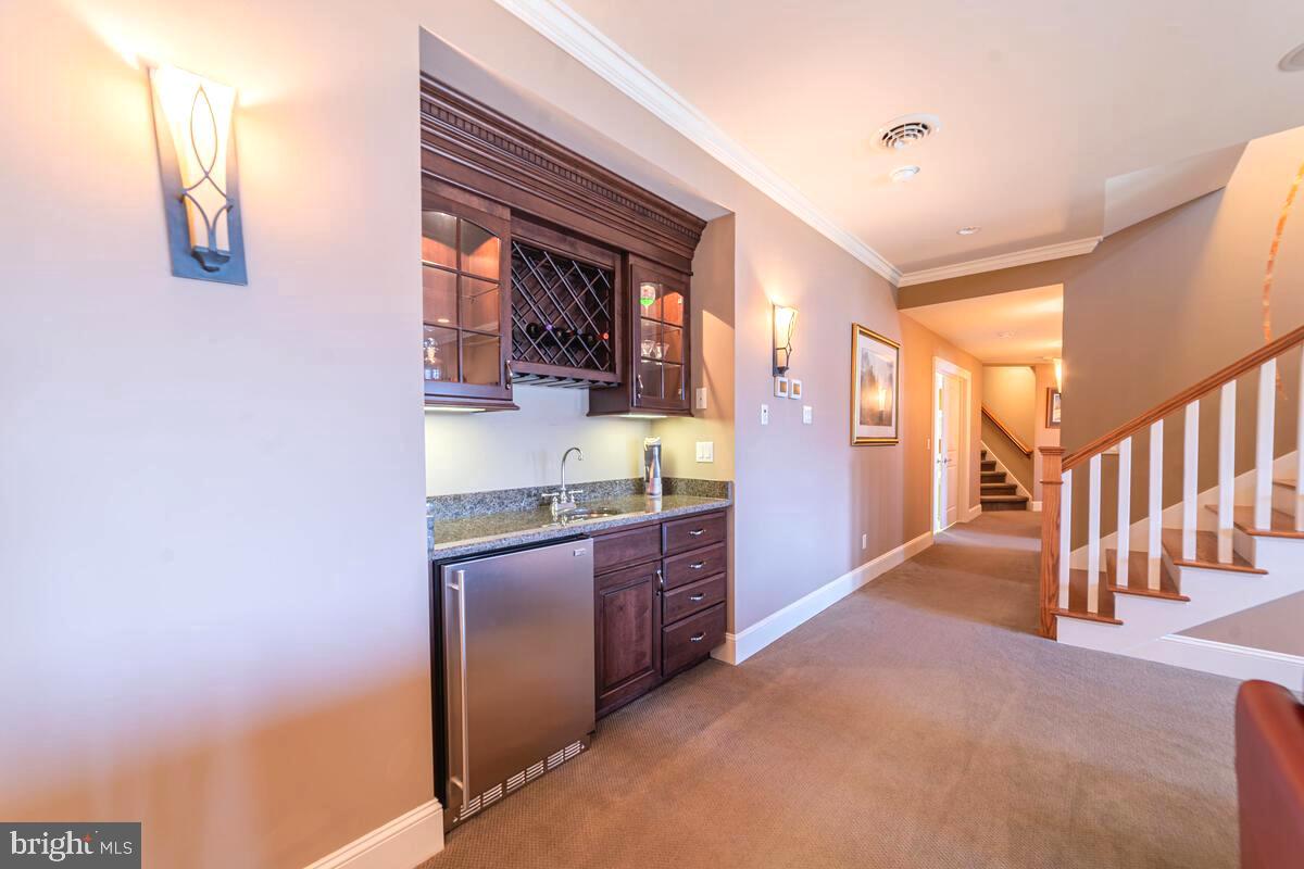 ROCK LODGE ROAD - Residential