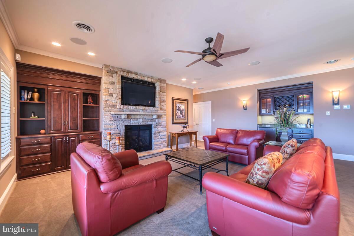 ROCK LODGE ROAD - Residential