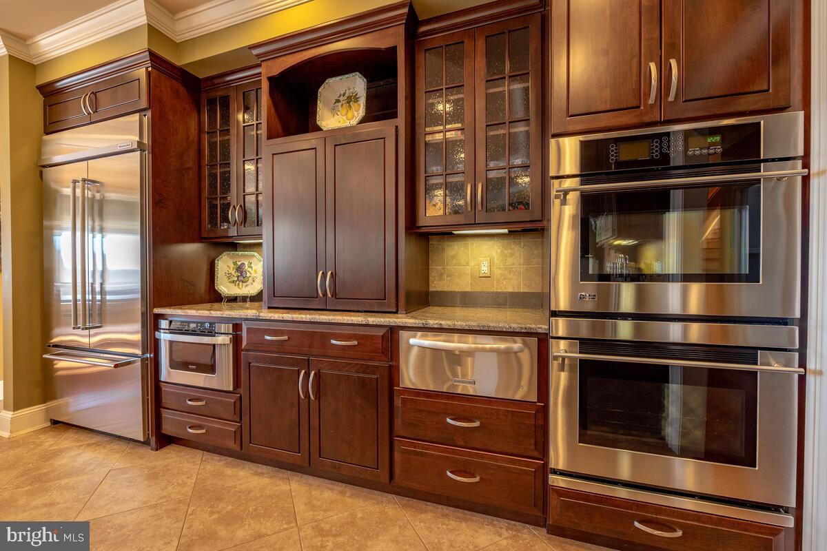 ROCK LODGE ROAD - Residential